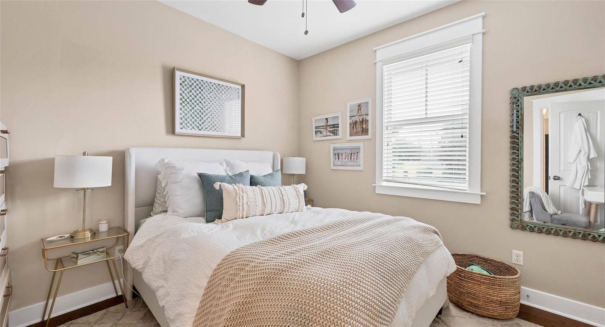 507 W North Loop Blvd # B, Austin, TX 78751
