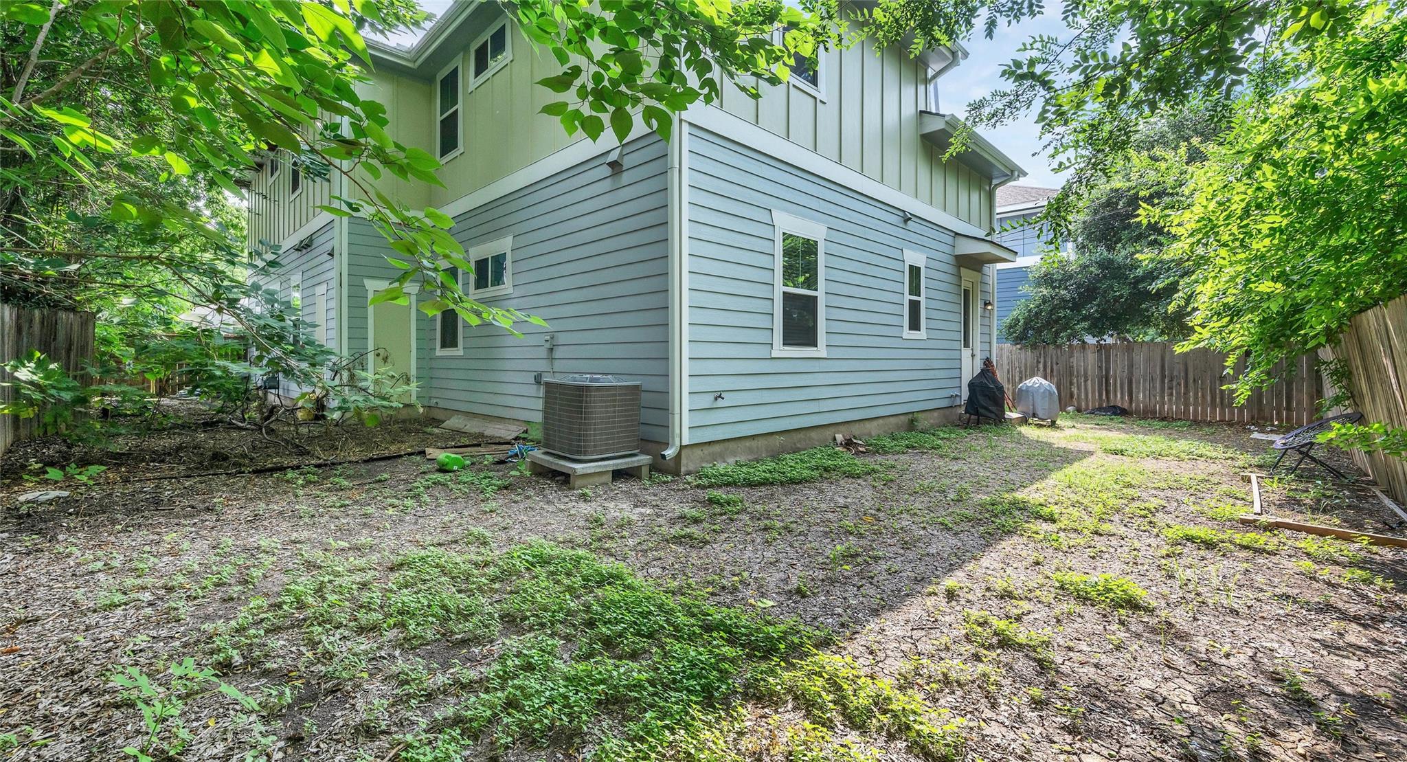 507 W North Loop Blvd # B, Austin, TX 78751