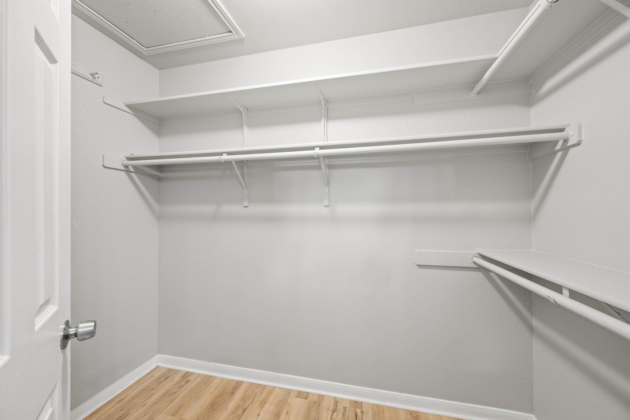 2511 Claudia Dr, Leander, TX 78641