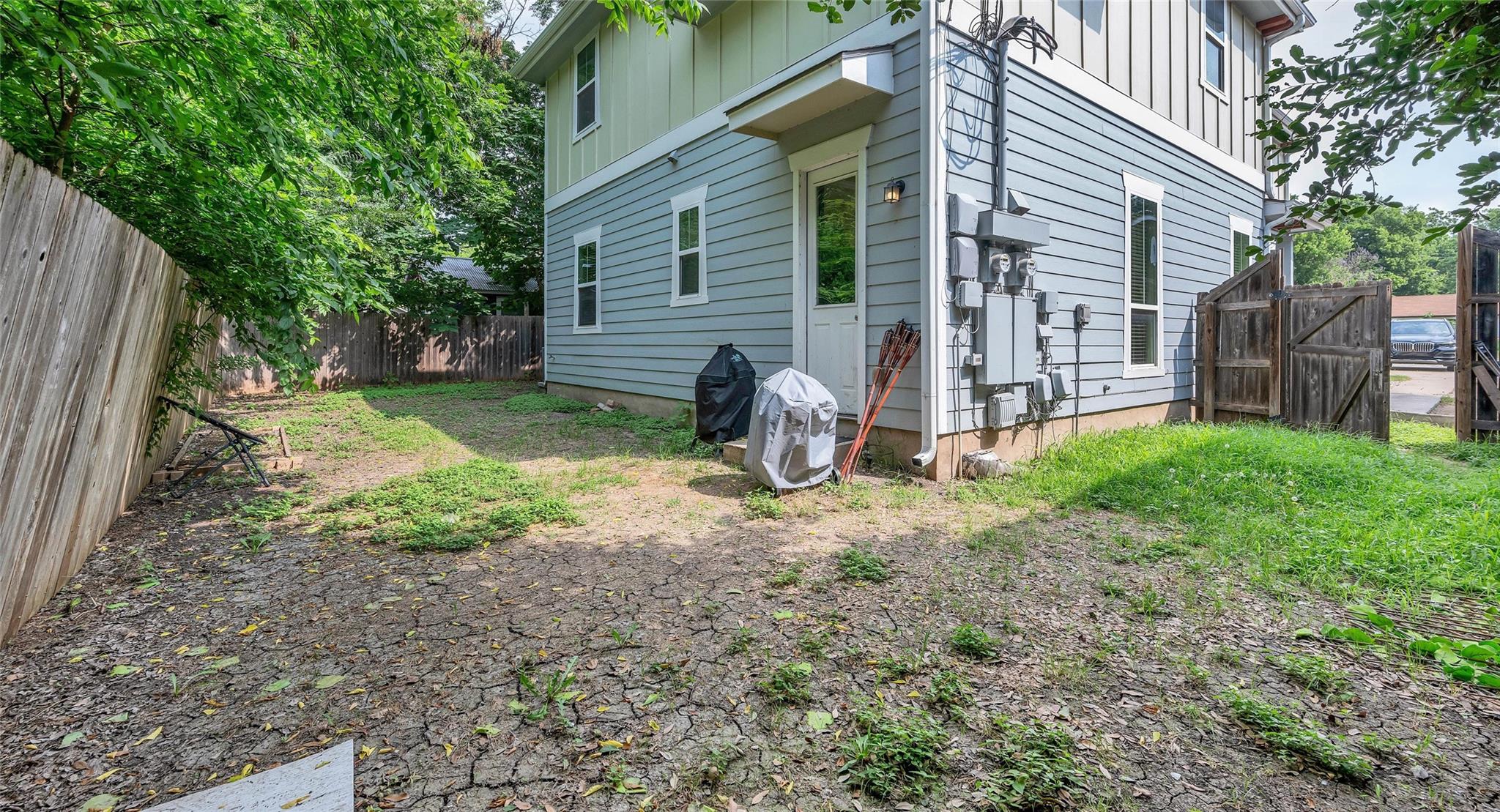 507 W North Loop Blvd # A, Austin, TX 78751