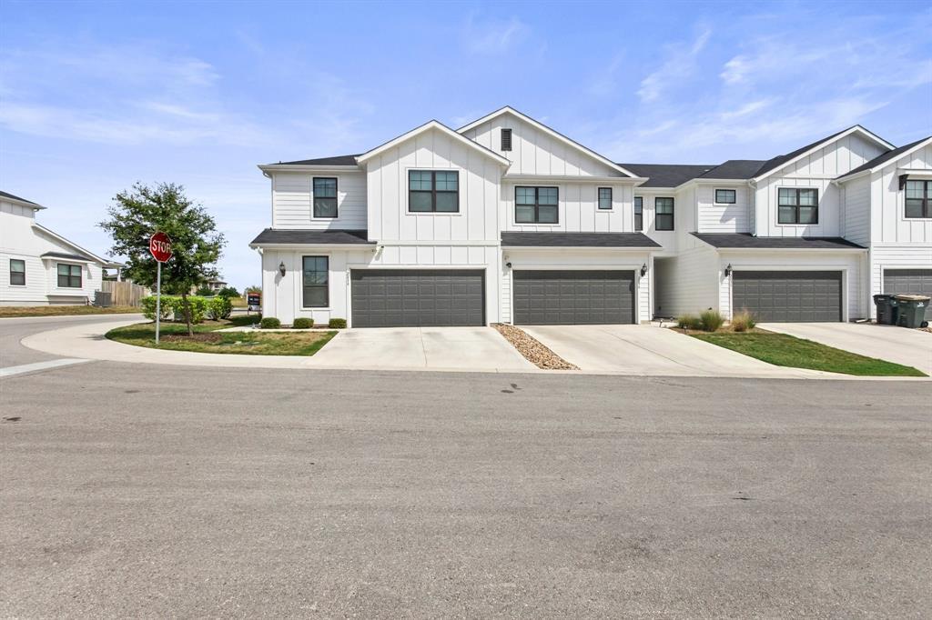 283 Fieldwood Dr # A, Buda, TX 78610