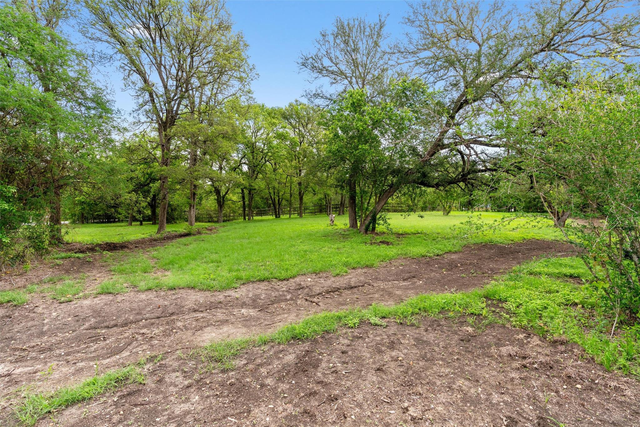 22515 Deidra Dr, Elgin, TX 78621