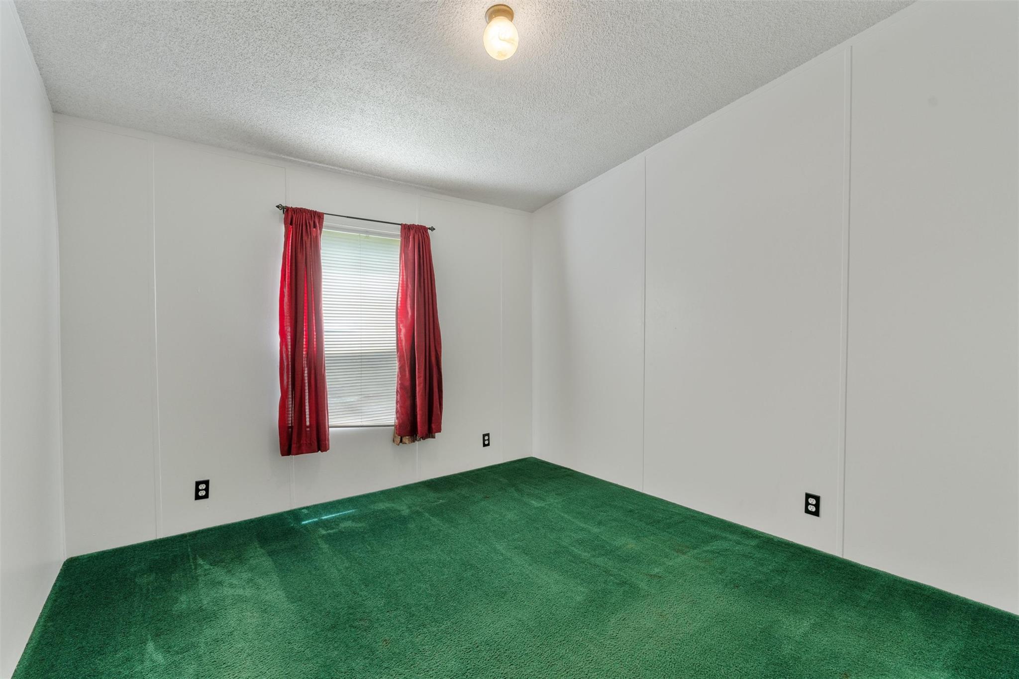 22515 Deidra Dr, Elgin, TX 78621