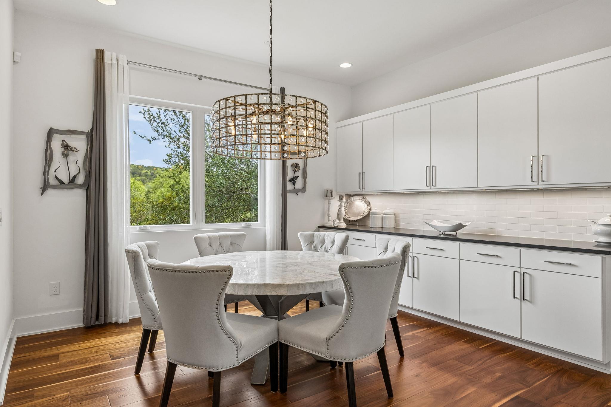 908 Cypress Grove Dr, Austin, TX 78732