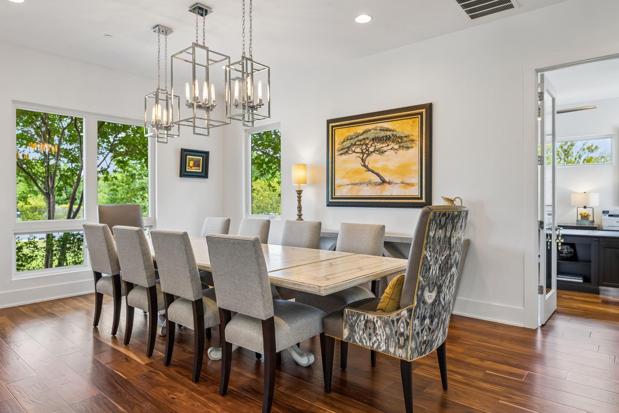 908 Cypress Grove Dr, Austin, TX 78732