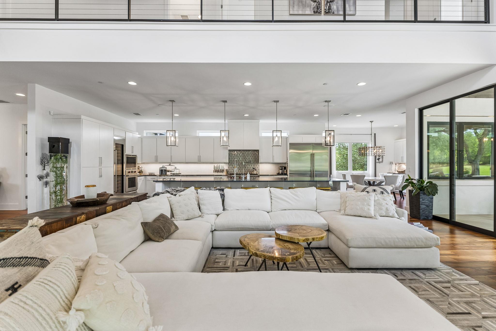 908 Cypress Grove Dr, Austin, TX 78732