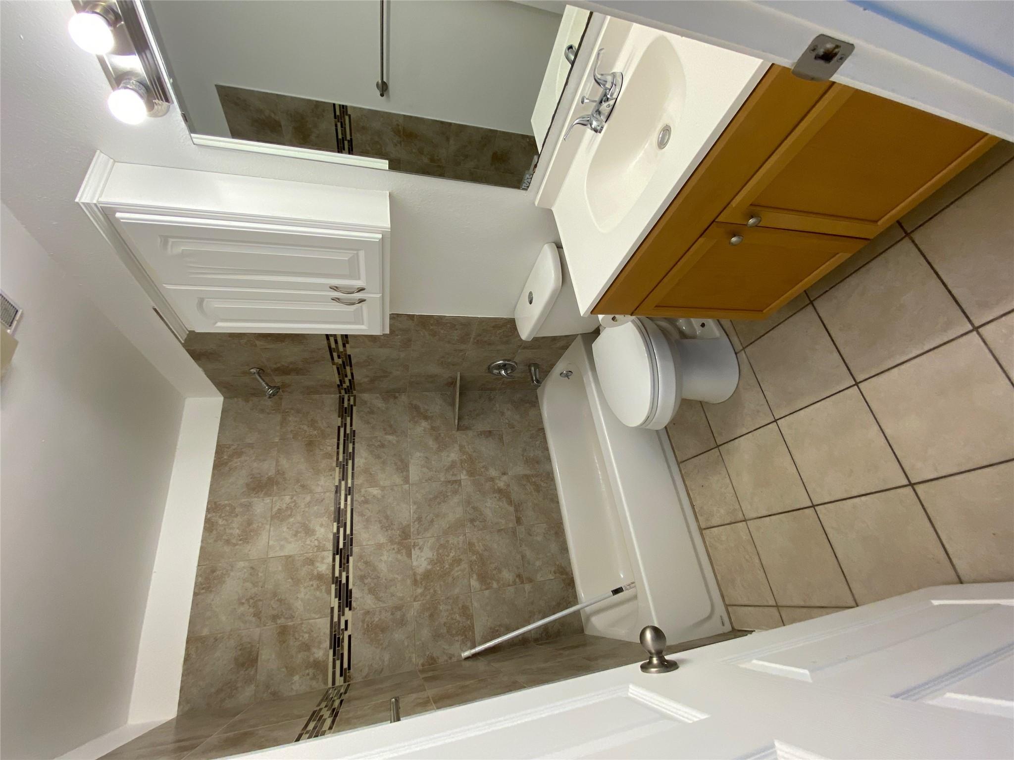 1304-B Conway Dr, San Marcos, TX 78666