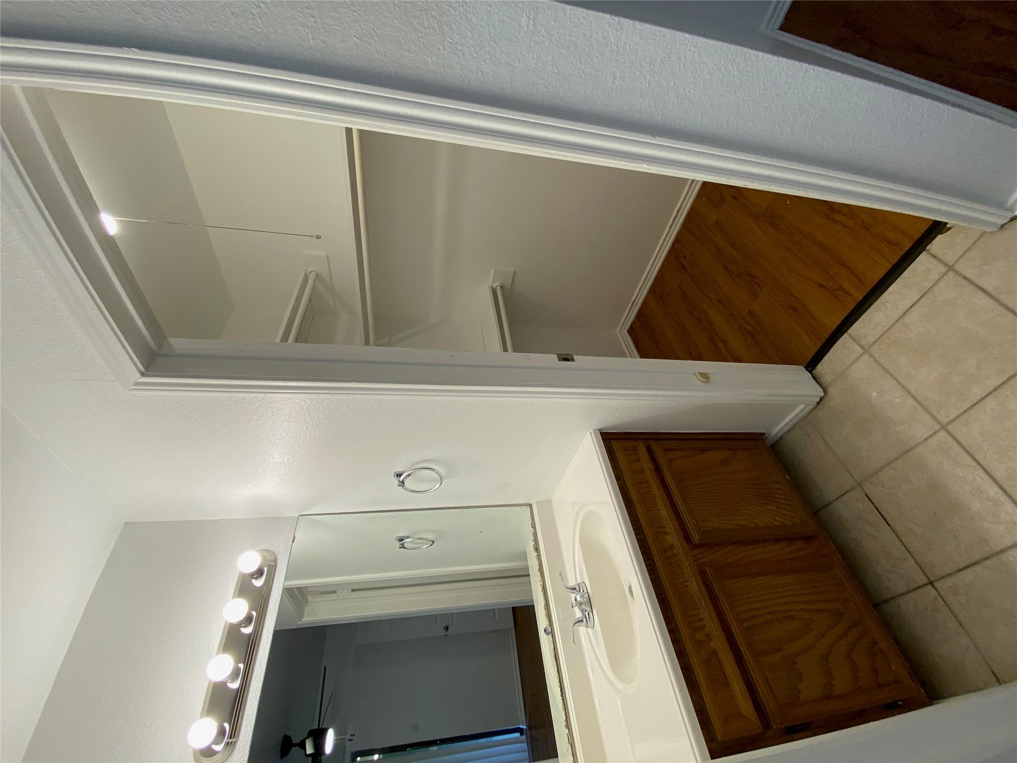 1304-B Conway Dr, San Marcos, TX 78666