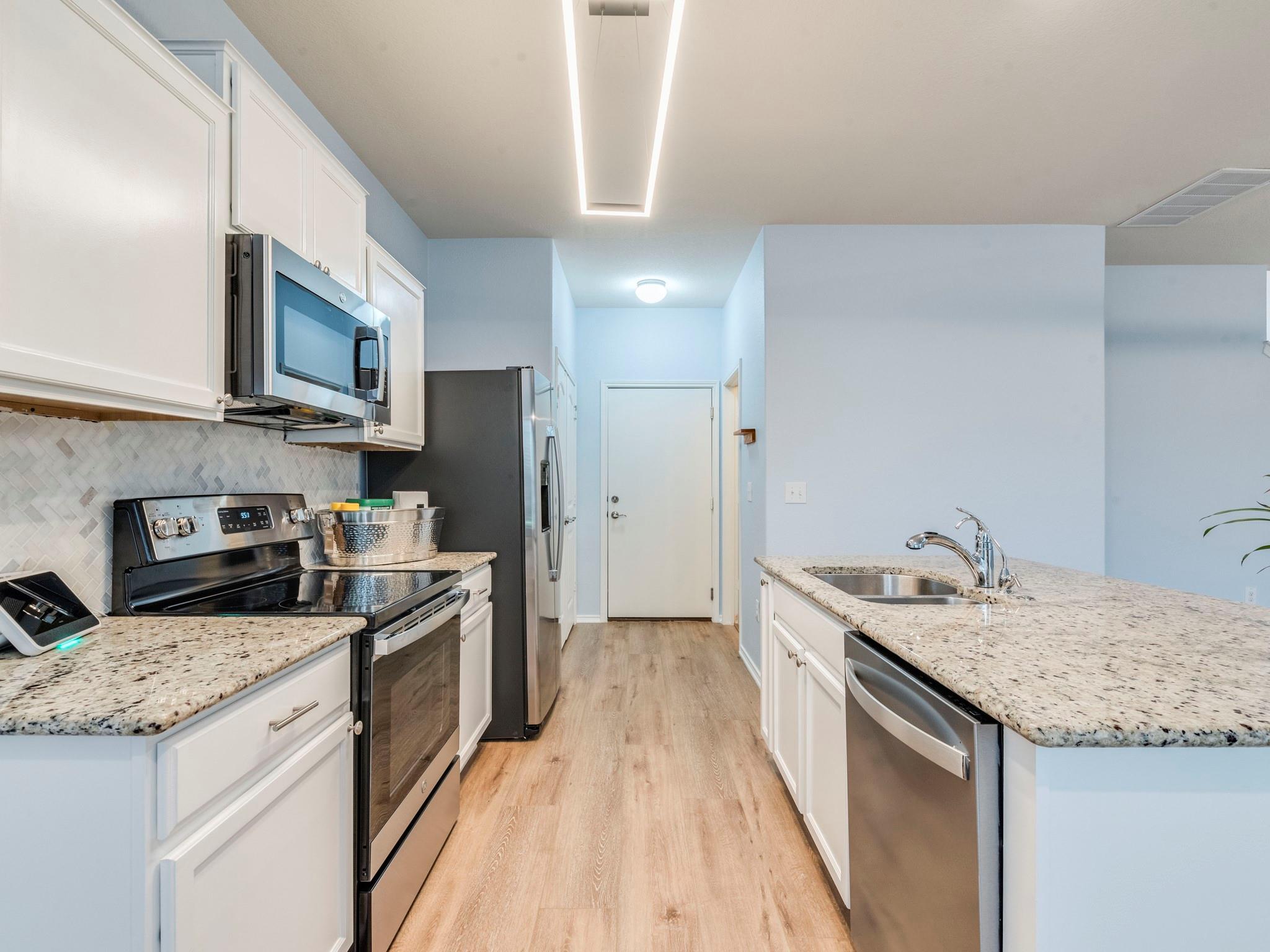 3716 Black Granite Dr, Austin, TX 78744