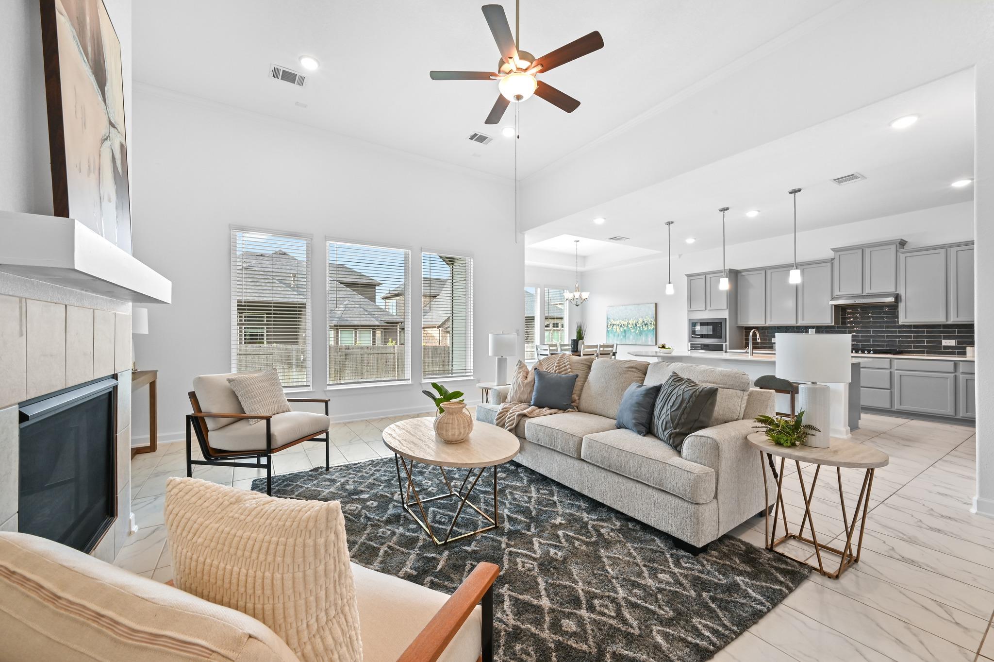 498 Gamble Dr, Buda, TX 78610