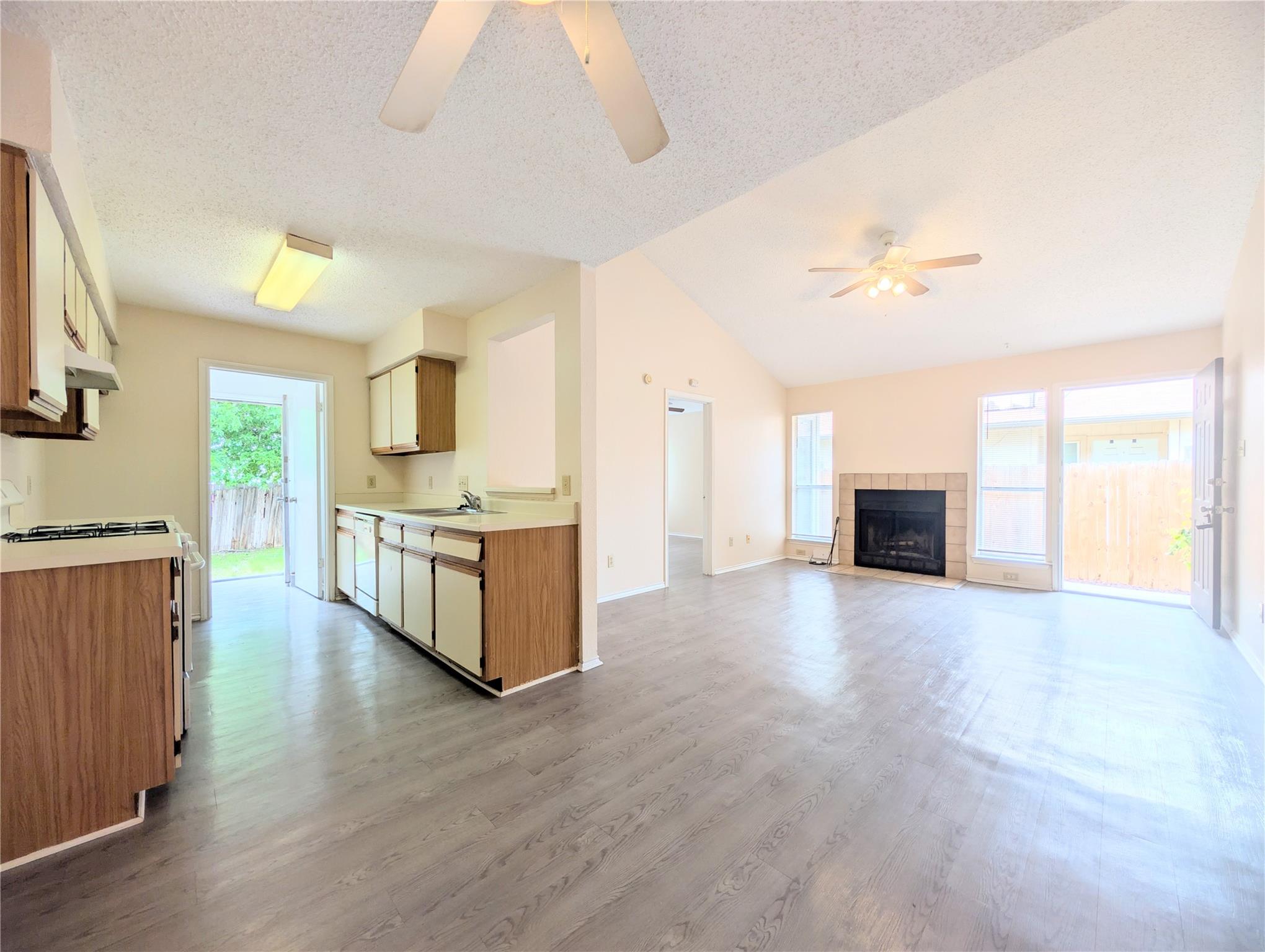 2018 Redwing Way, Round Rock, TX 78664