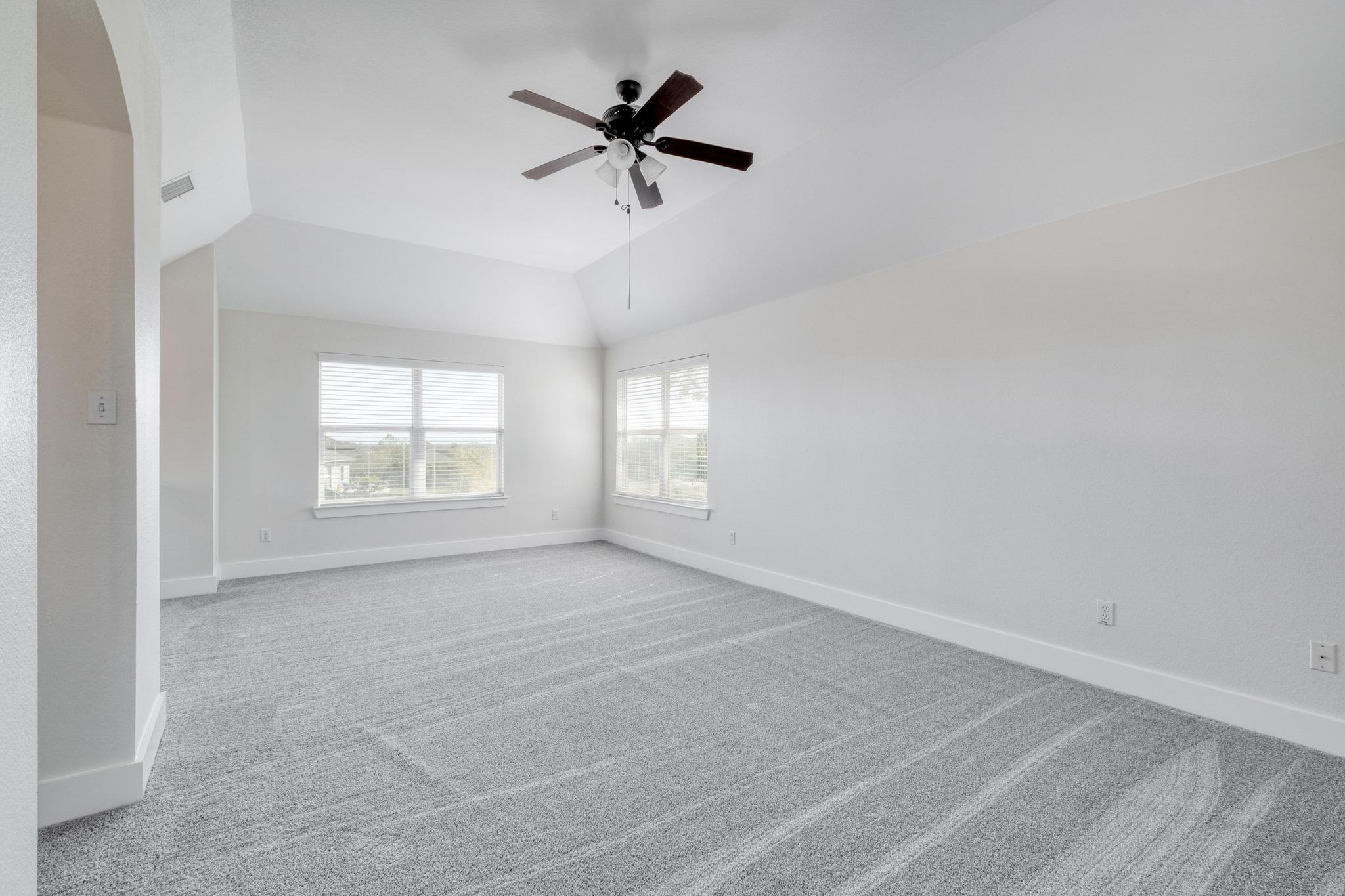 277 Paddington Dr, Kyle, TX 78640