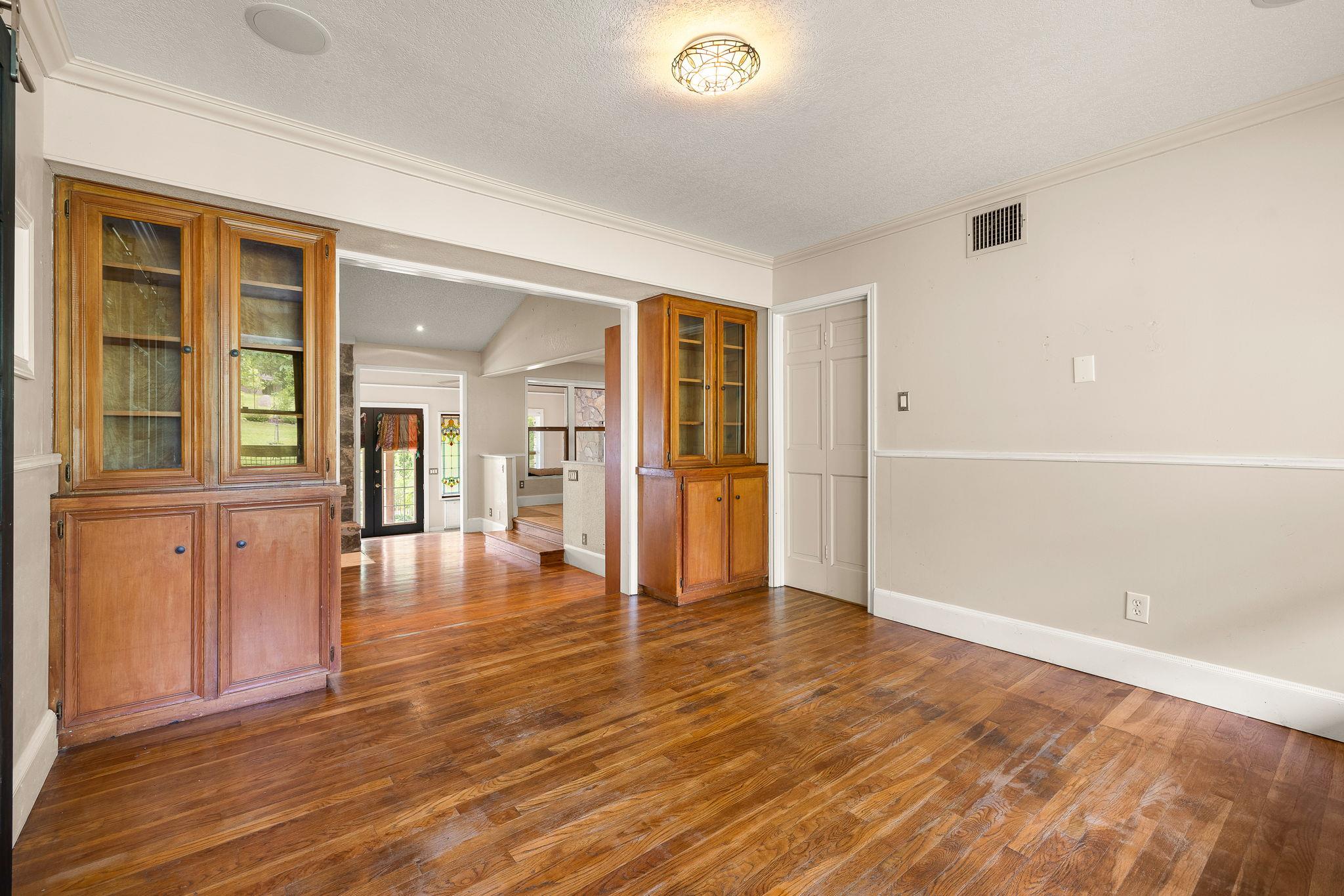 9 Shady Rock Ct, Round Rock, TX 78665