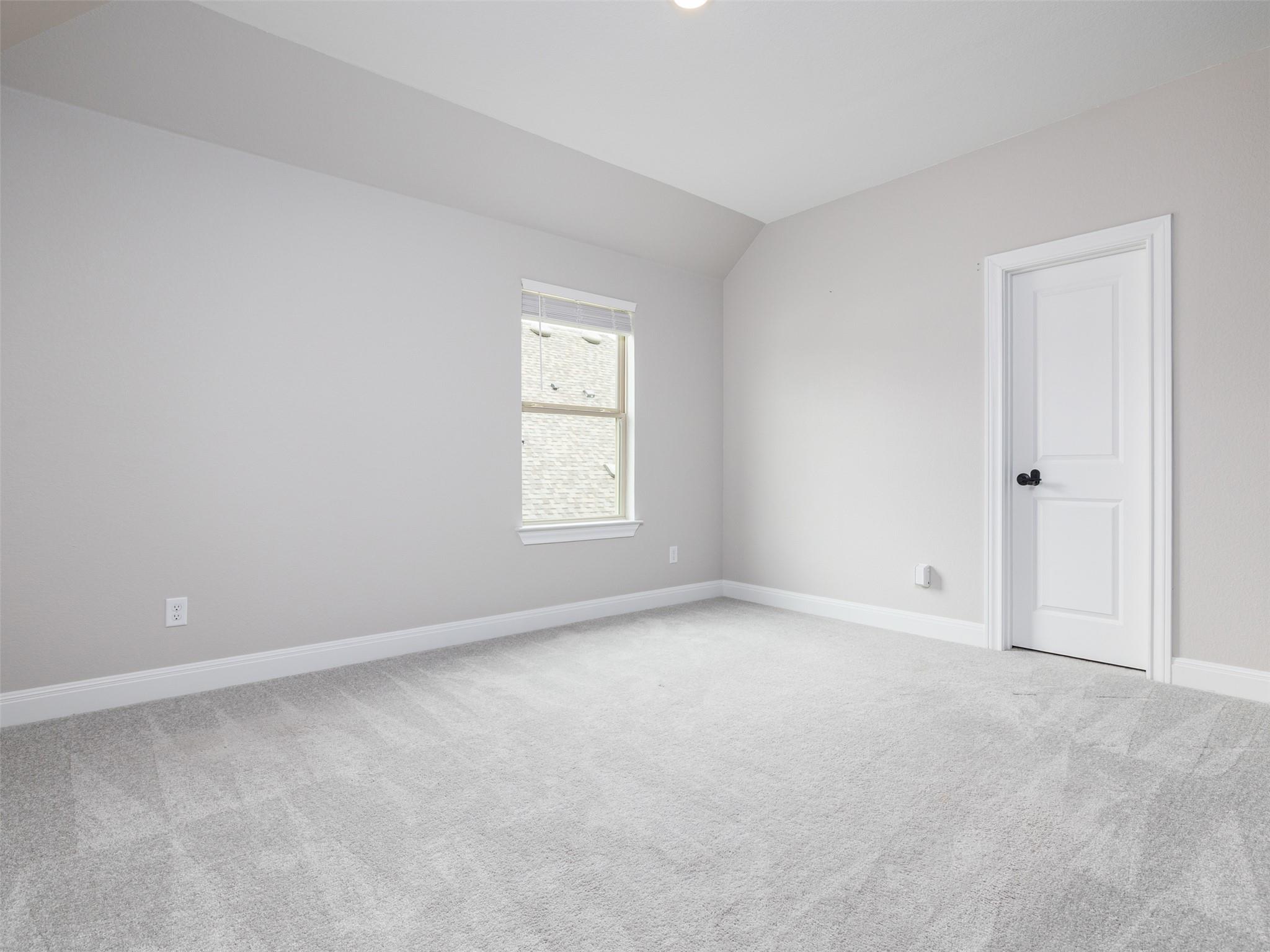 104 Keswick St, Liberty Hill, TX 78642