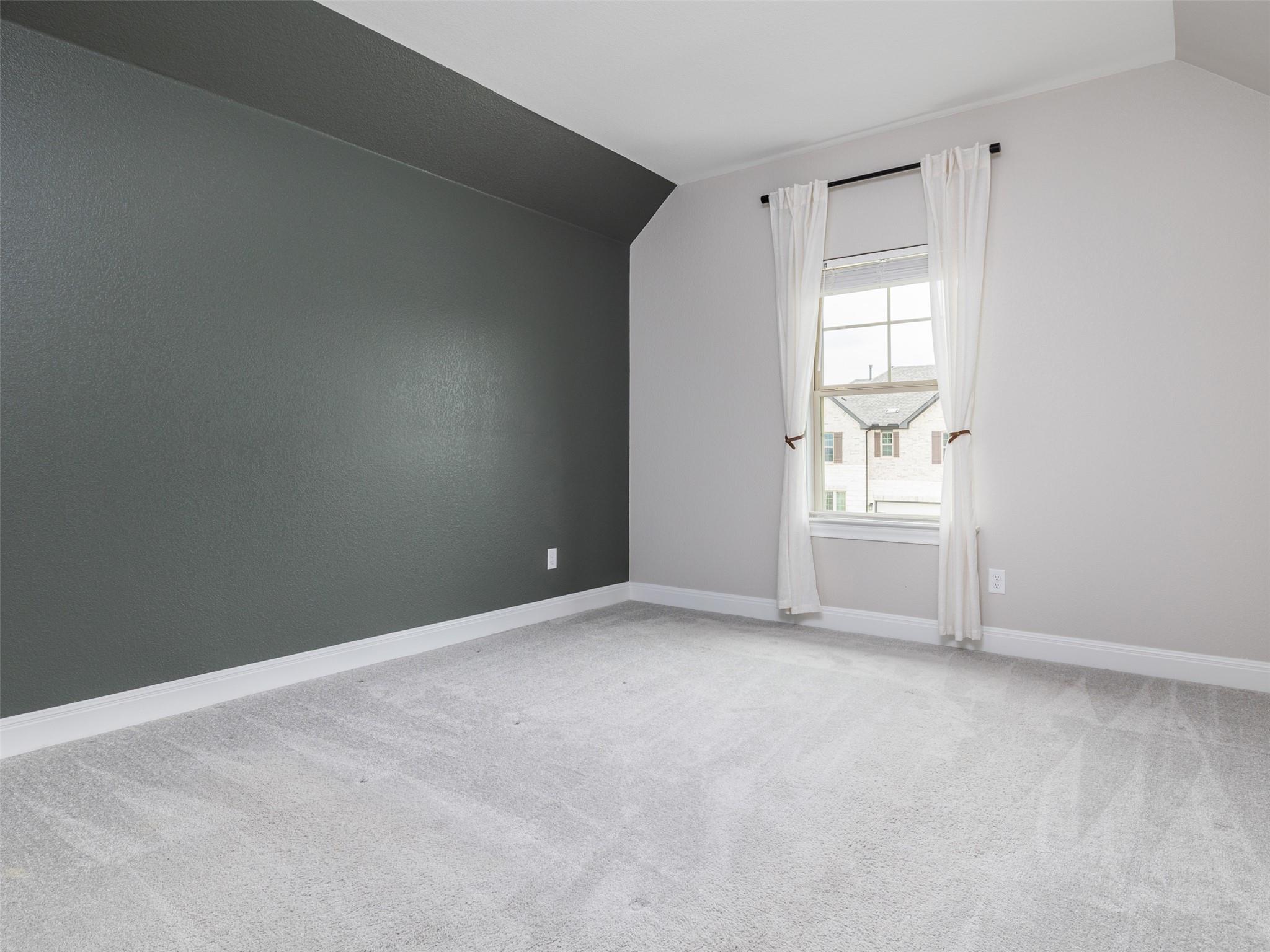 104 Keswick St, Liberty Hill, TX 78642