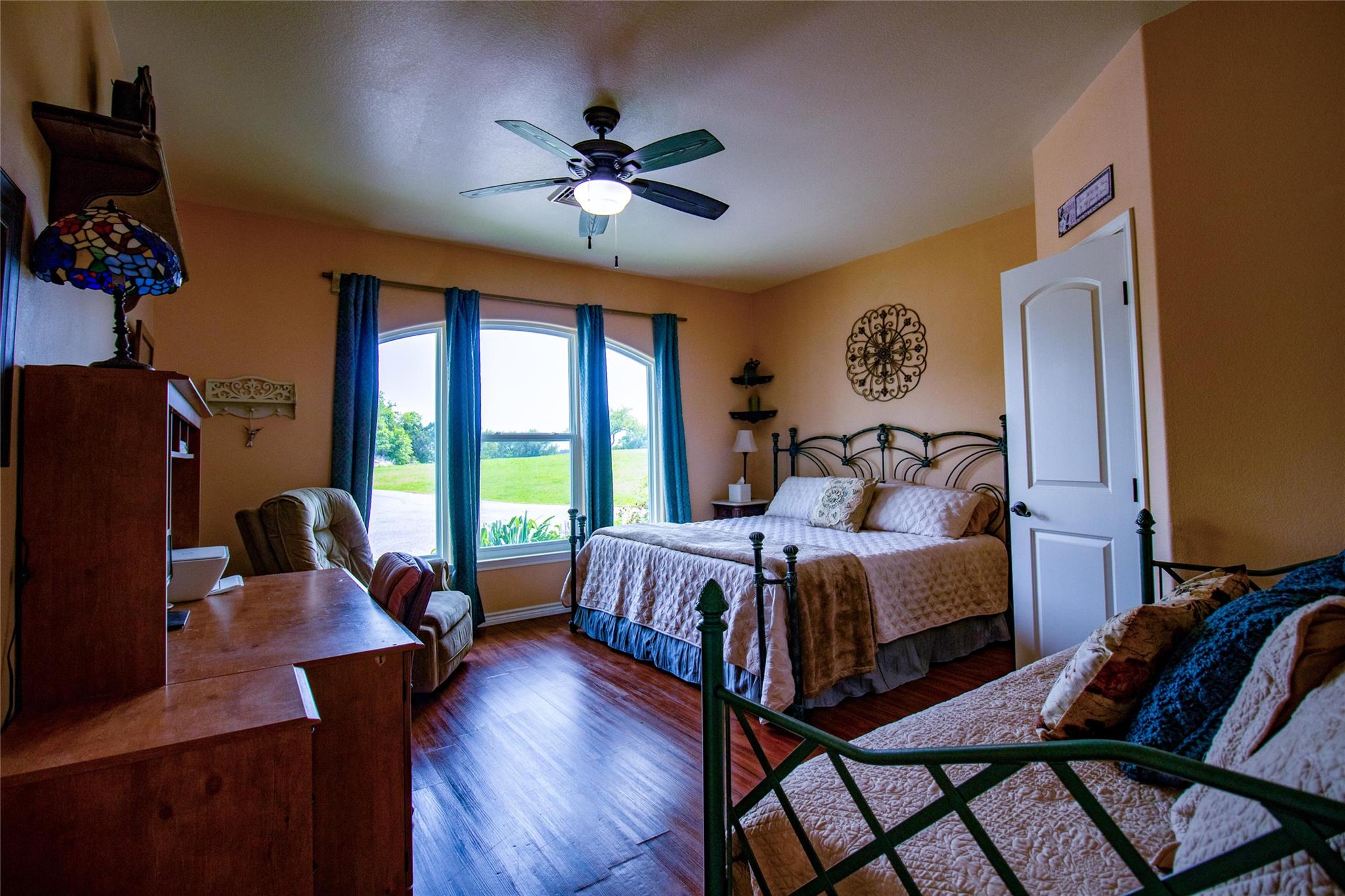 1063 Sanctuary Ln, Blanco, TX 78606