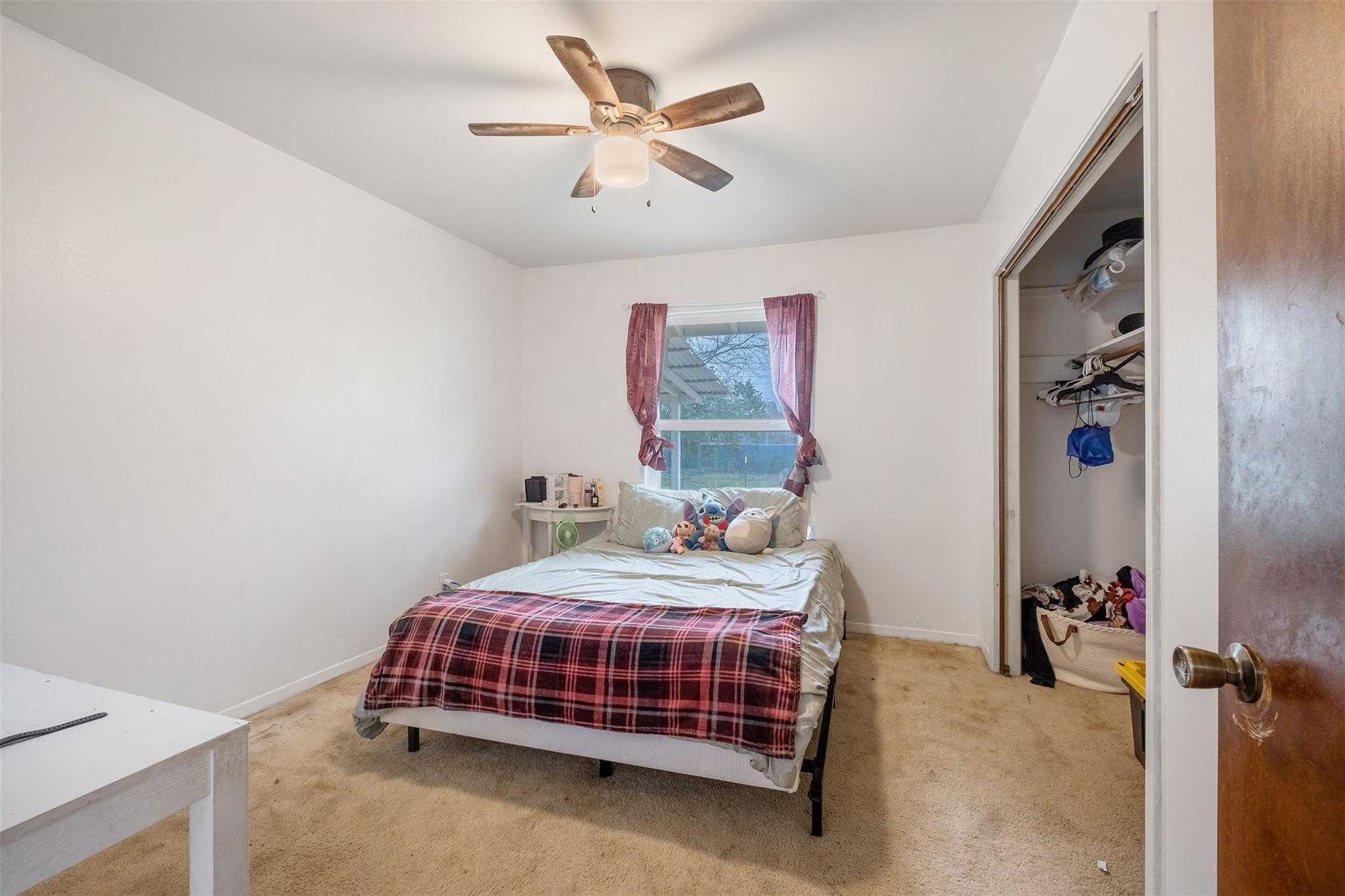 504 Marburger St, Smithville, TX 78957