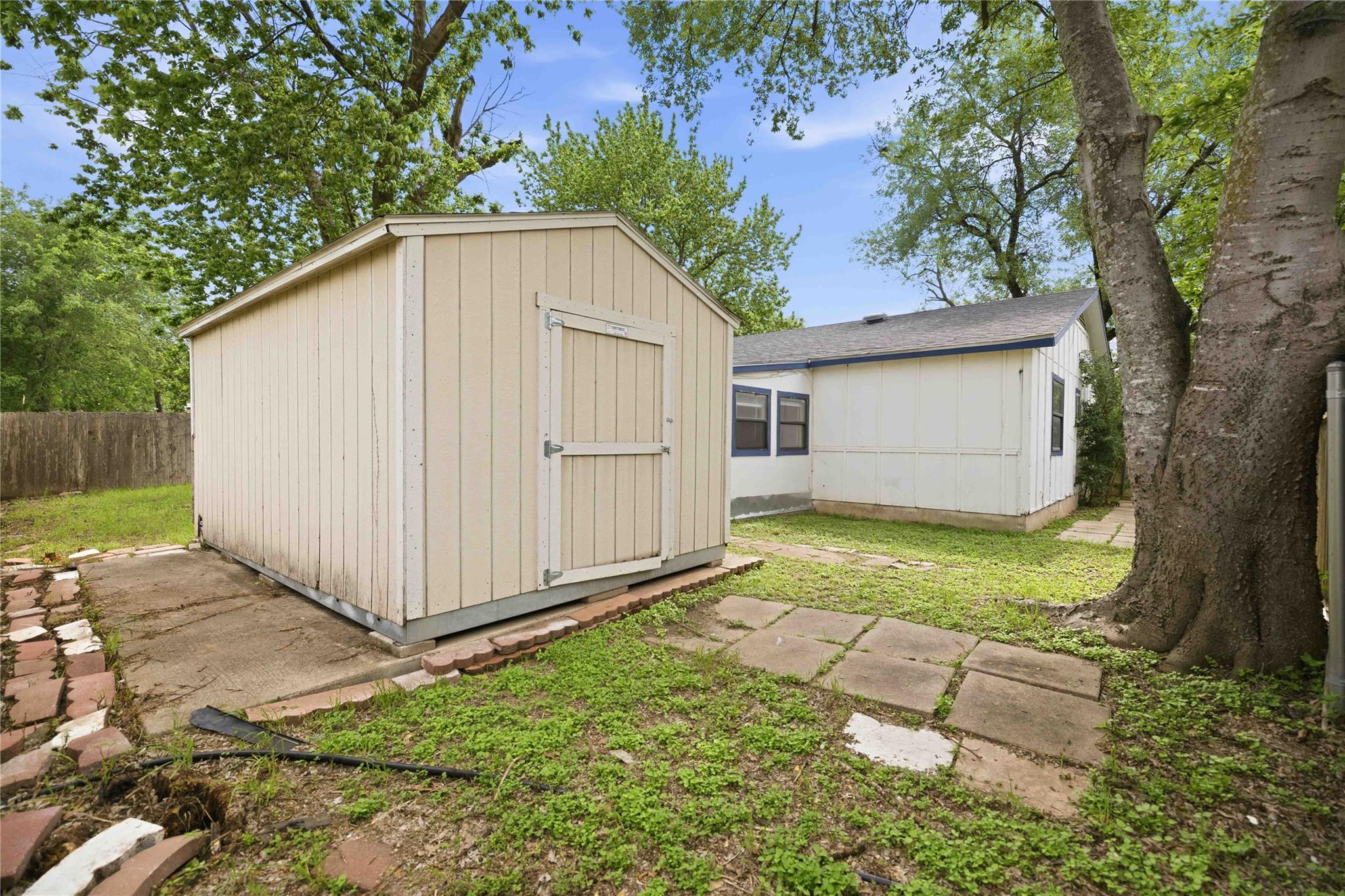 4502 Turnstone Dr, Austin, TX 78744