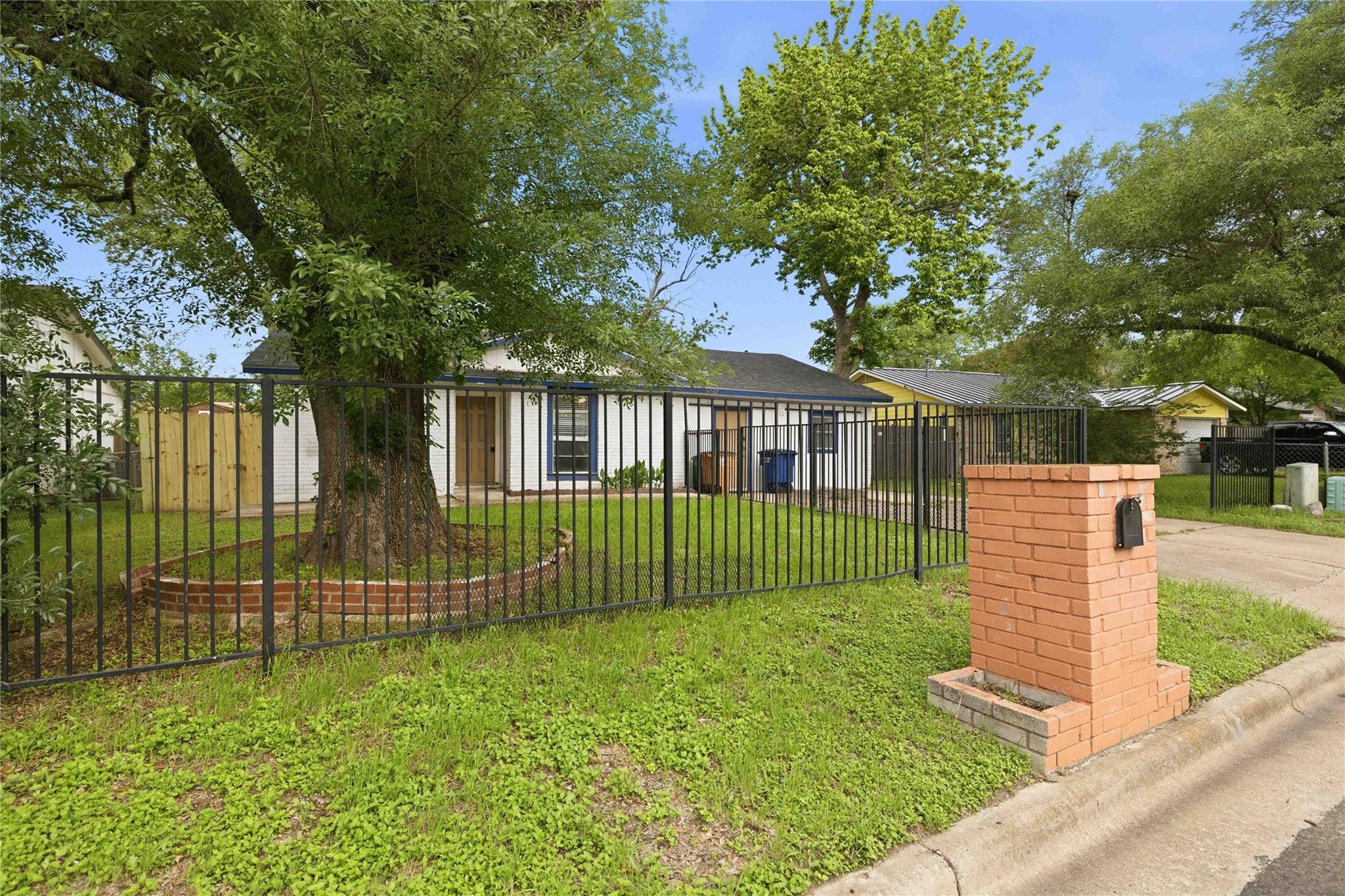 4502 Turnstone Dr, Austin, TX 78744