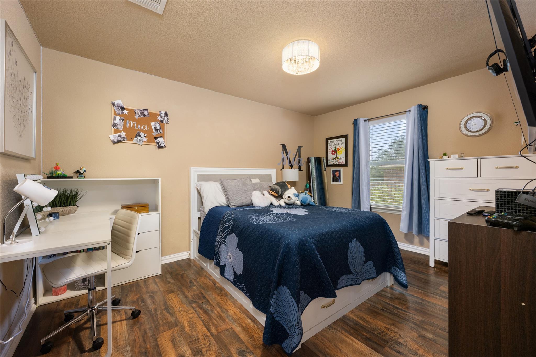 4196 Woodhaven Trl, Round Rock, TX 78665