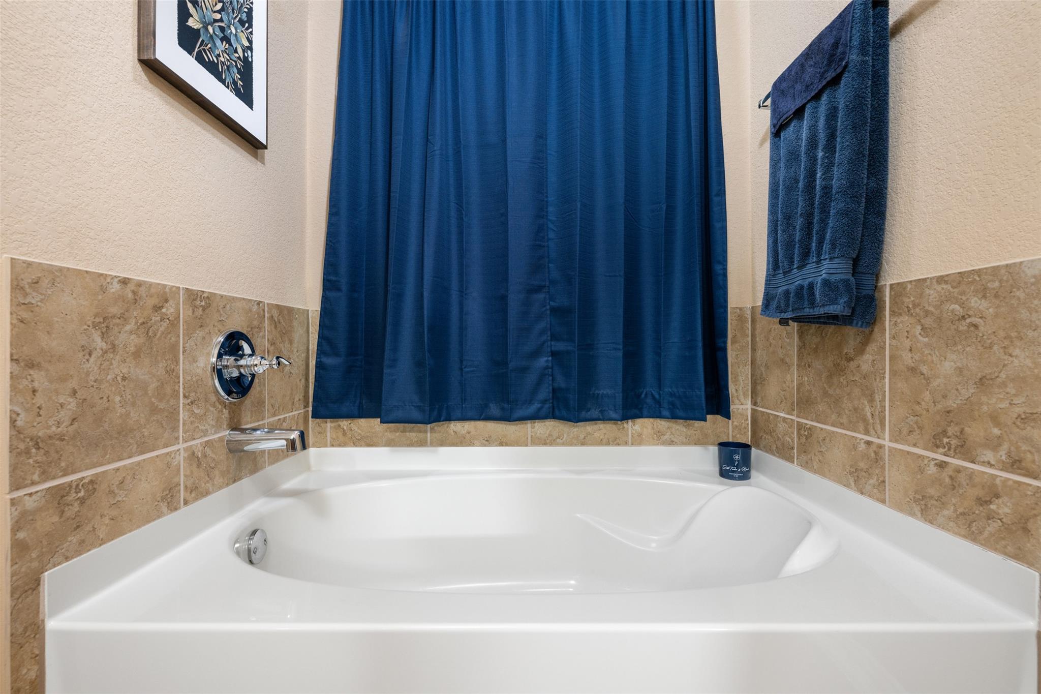 4196 Woodhaven Trl, Round Rock, TX 78665