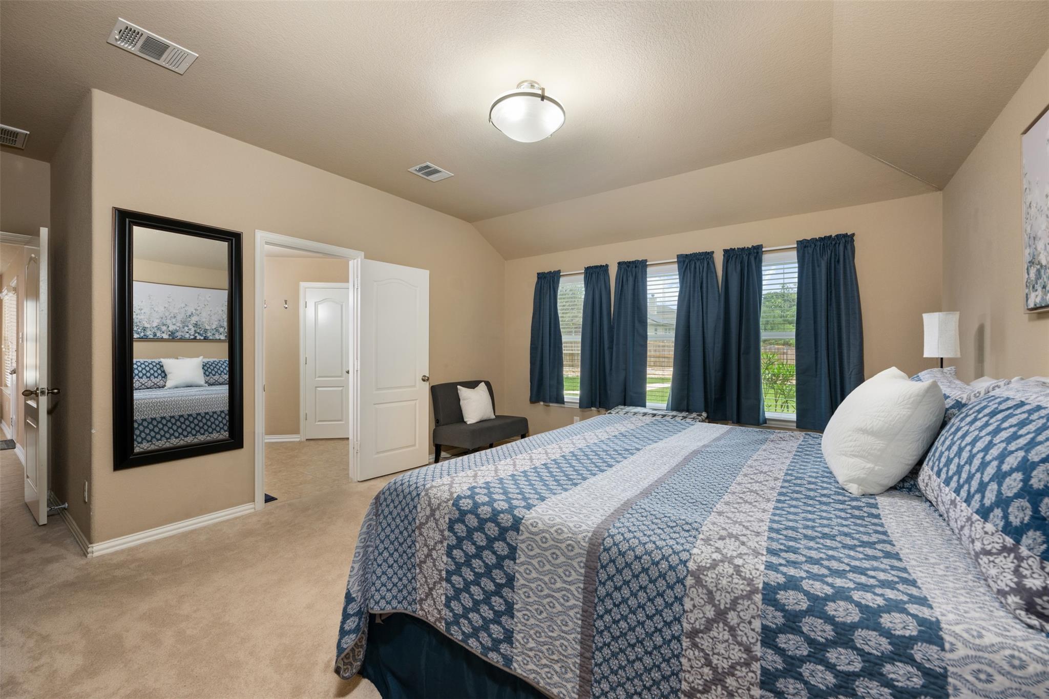 4196 Woodhaven Trl, Round Rock, TX 78665