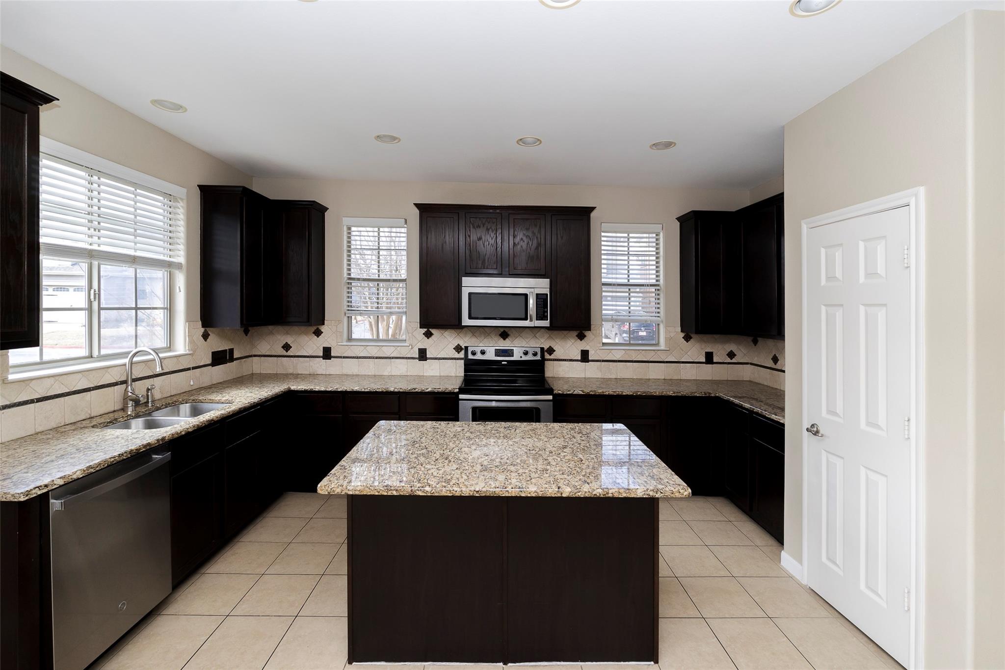 12801 Cape May Ln, Austin, TX 78750