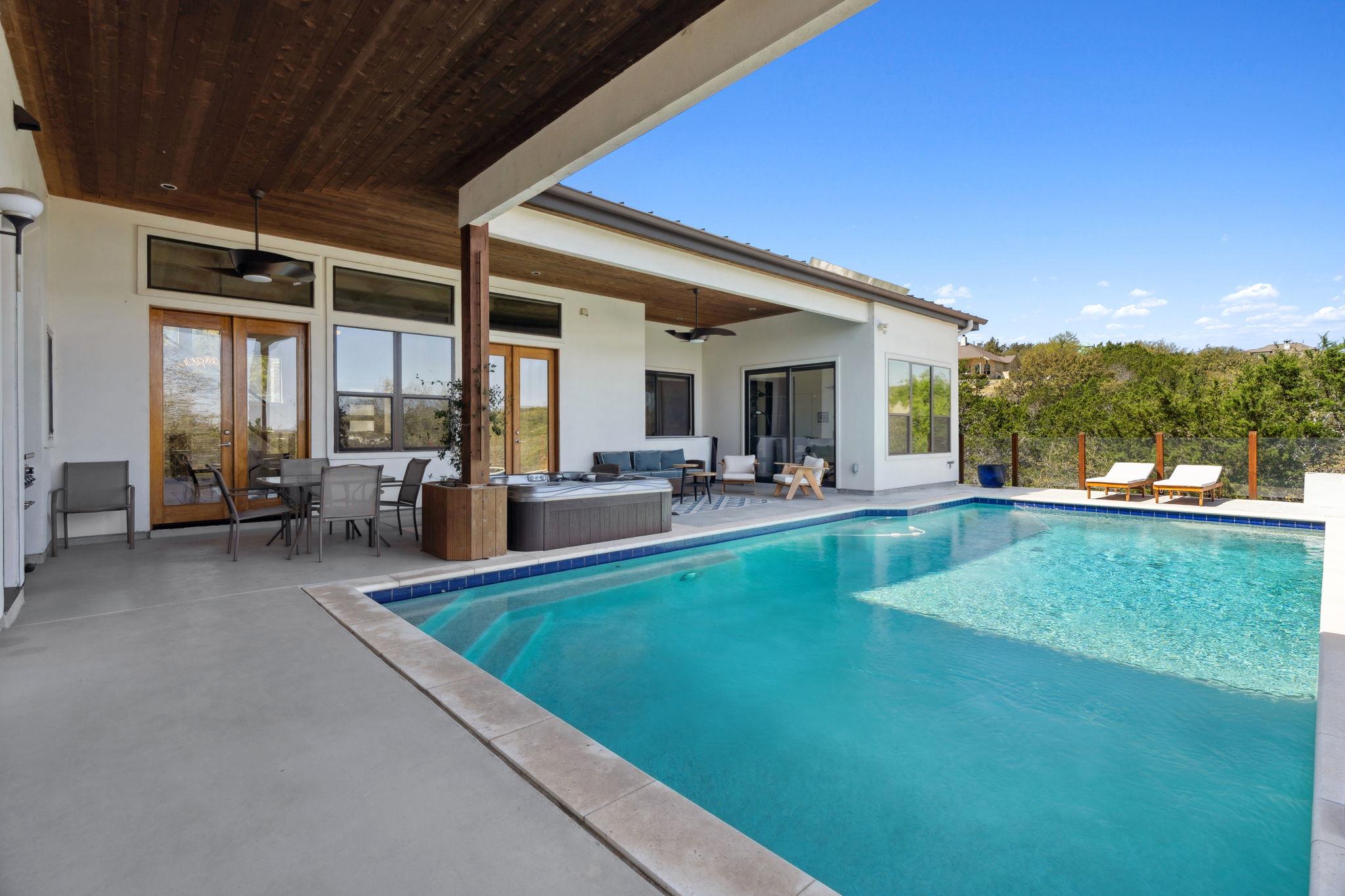 4800 Hidden Creek Ln, Spicewood, TX 78669