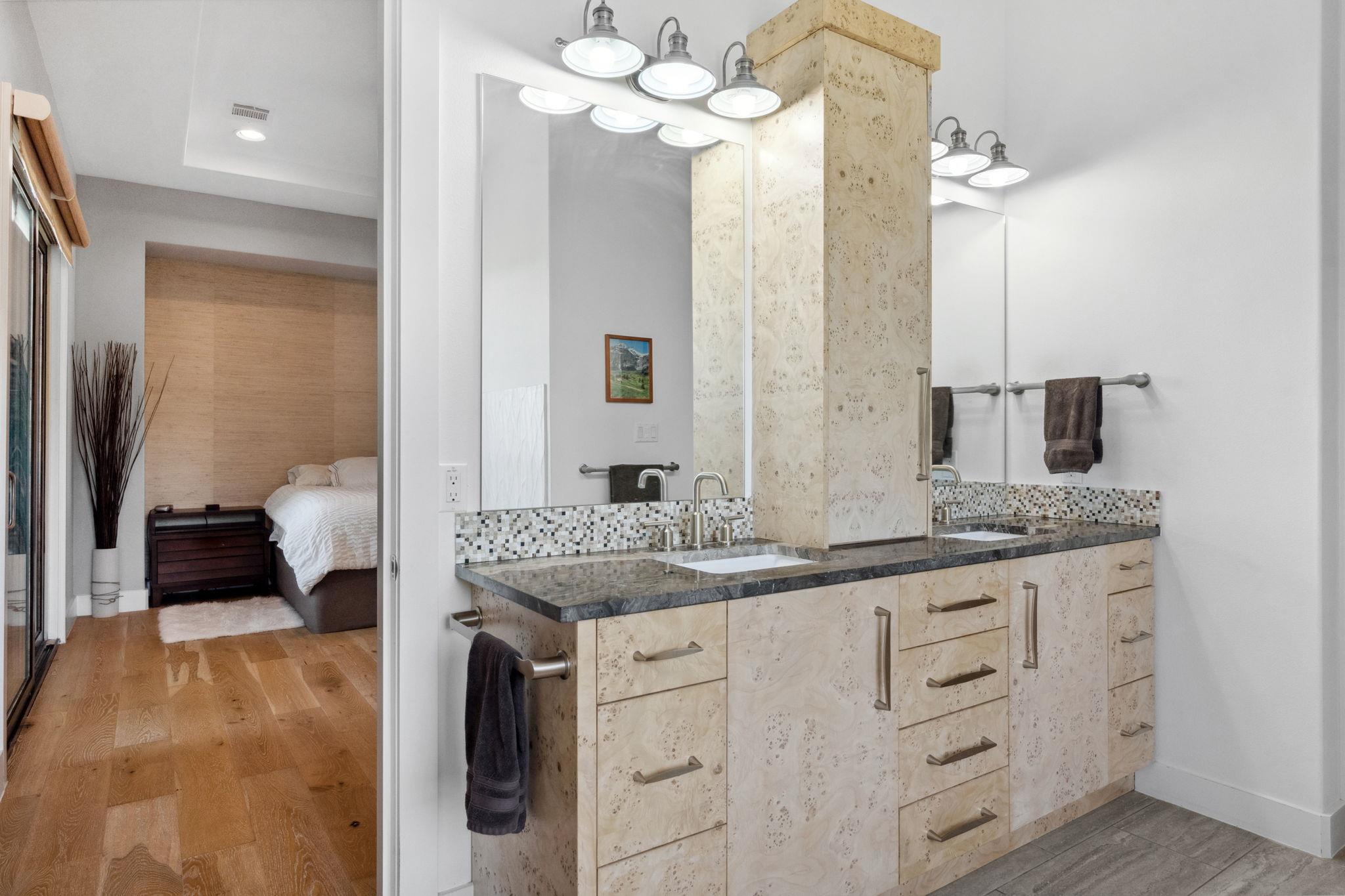 4800 Hidden Creek Ln, Spicewood, TX 78669