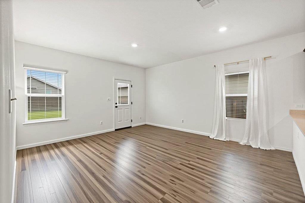 13608 Buckalew St, Elgin, TX 78621