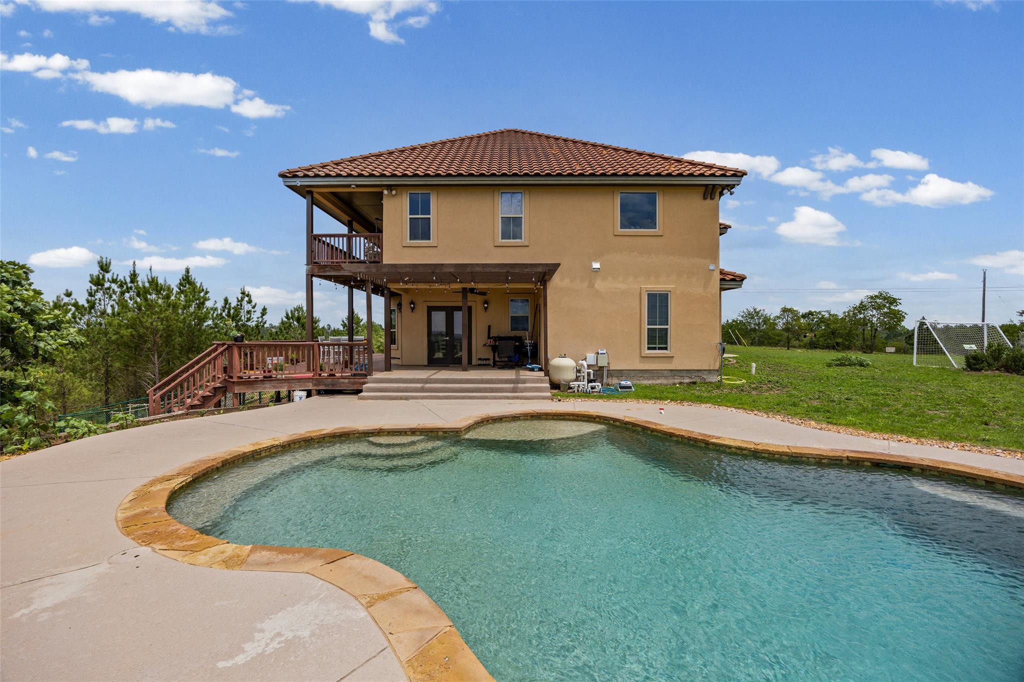 134 River Forest Dr, Bastrop, TX 78602