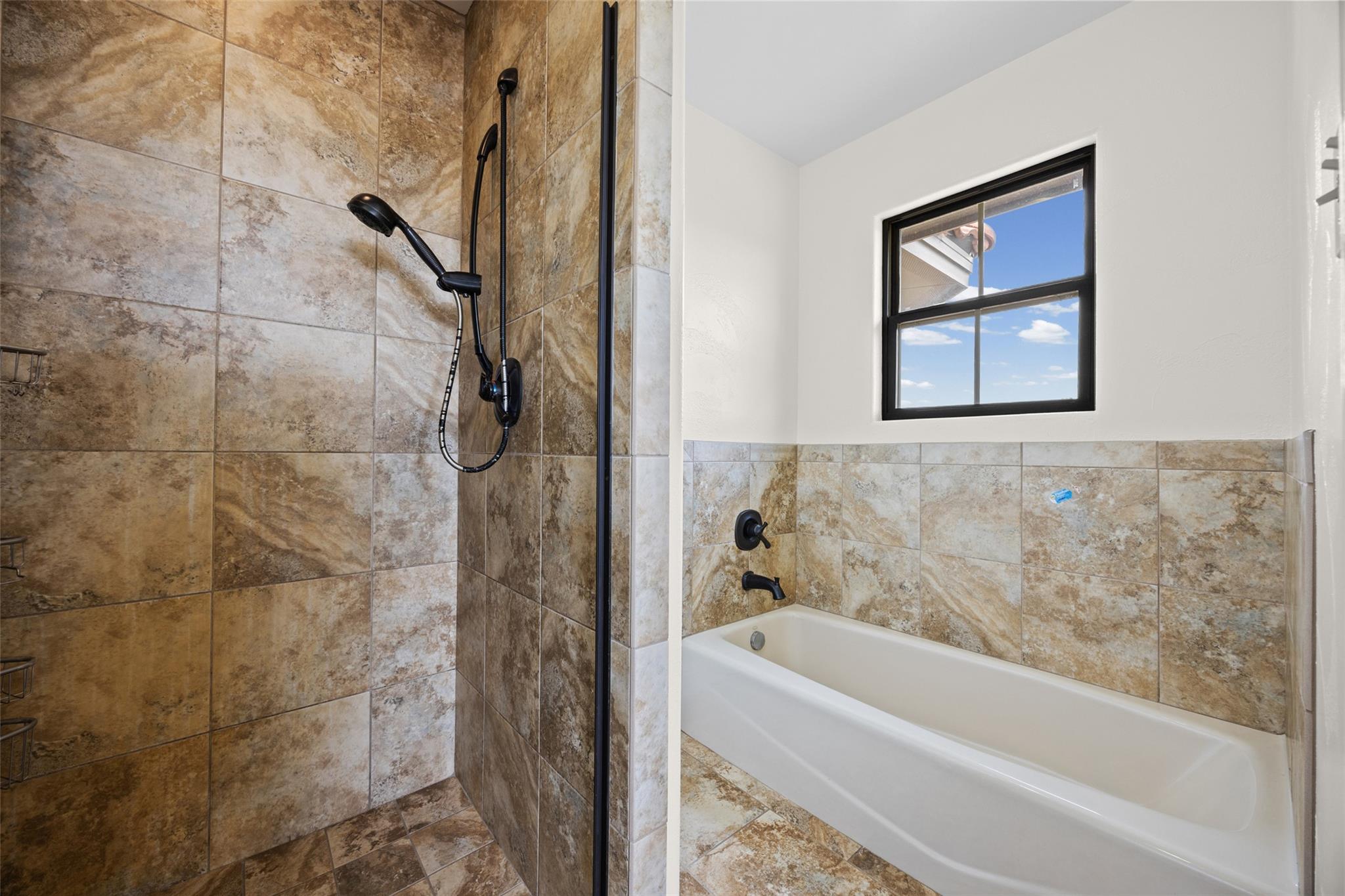 134 River Forest Dr, Bastrop, TX 78602