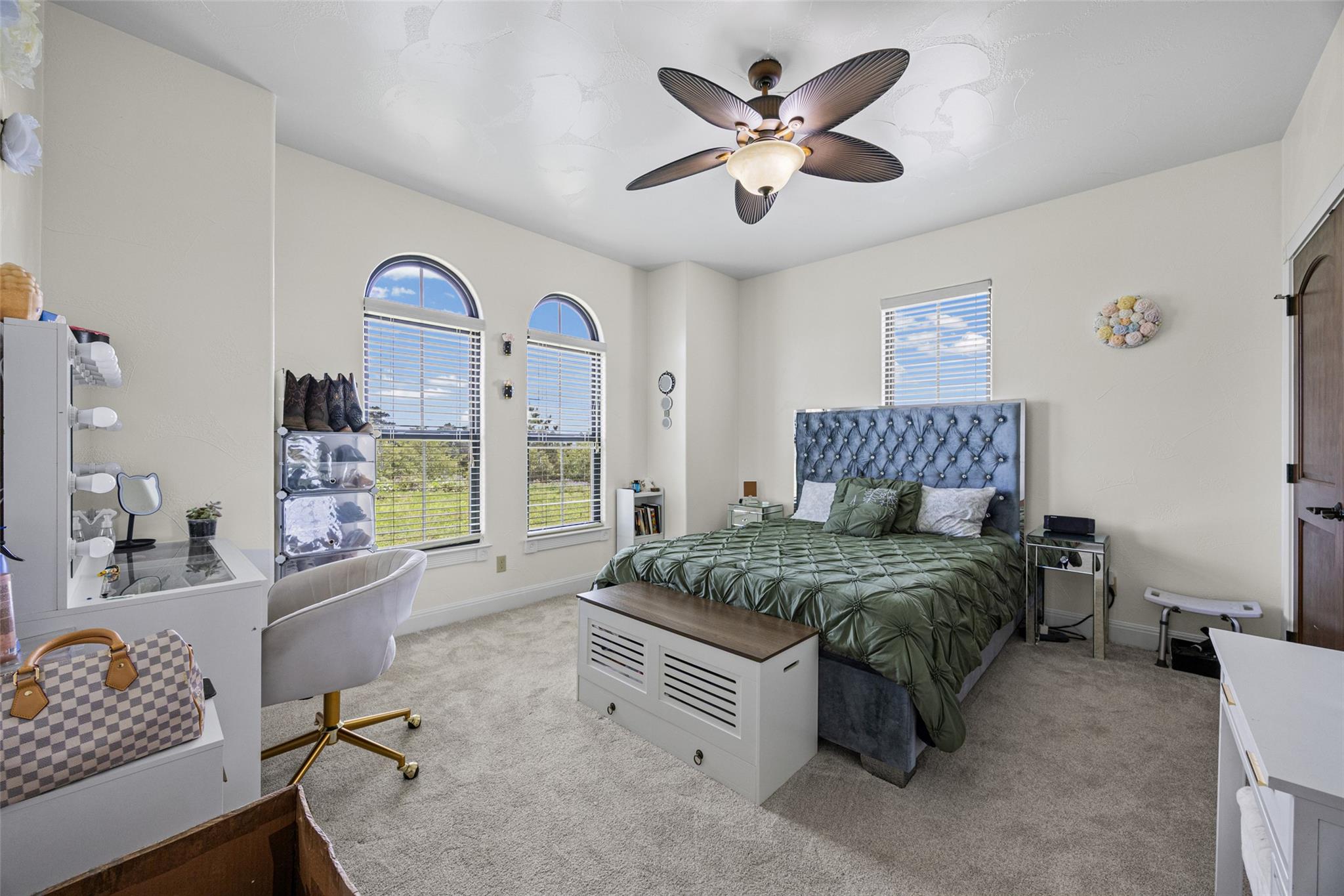 134 River Forest Dr, Bastrop, TX 78602