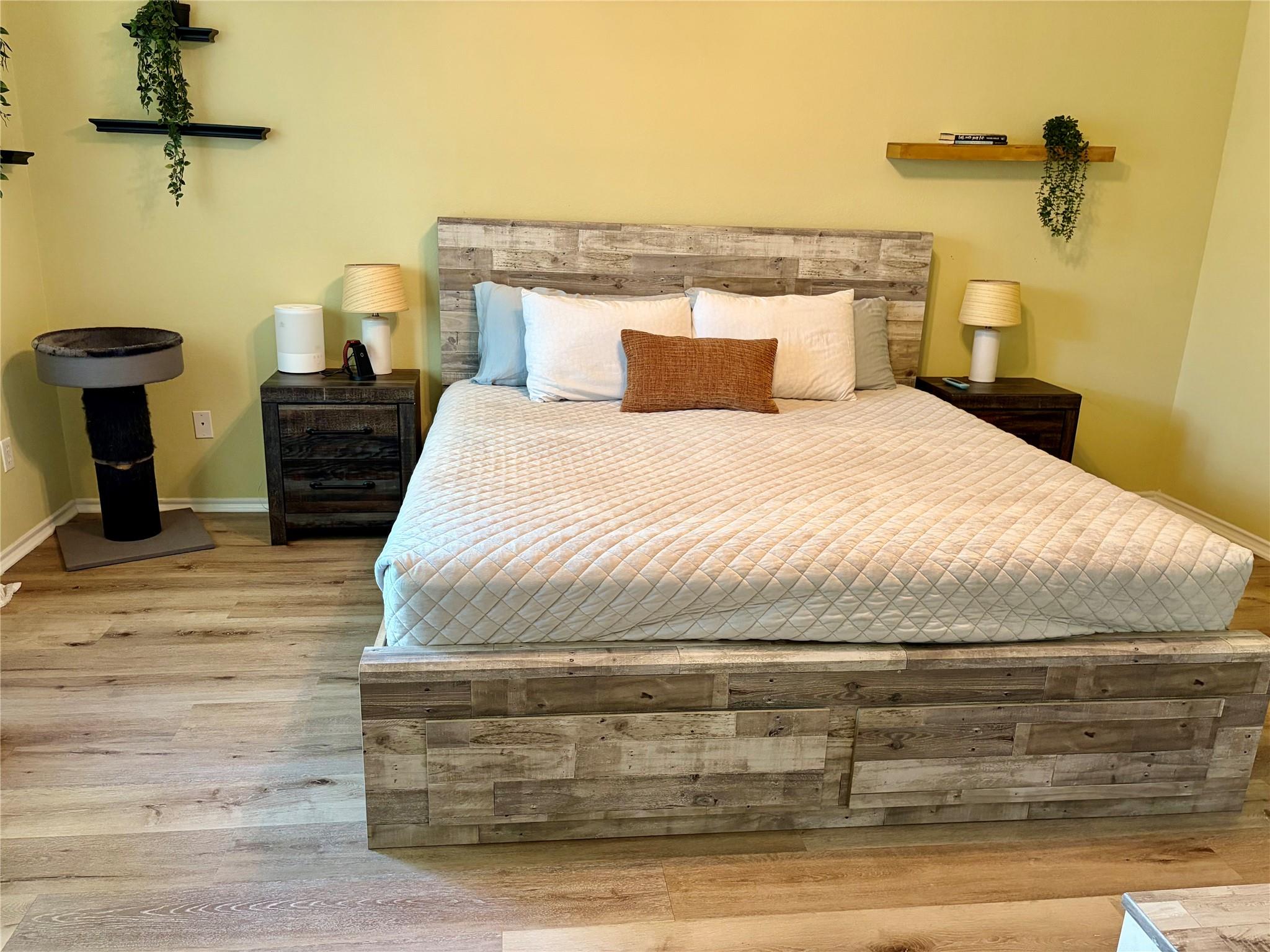 18720 Royal Pointe Dr, Pflugerville, TX 78660