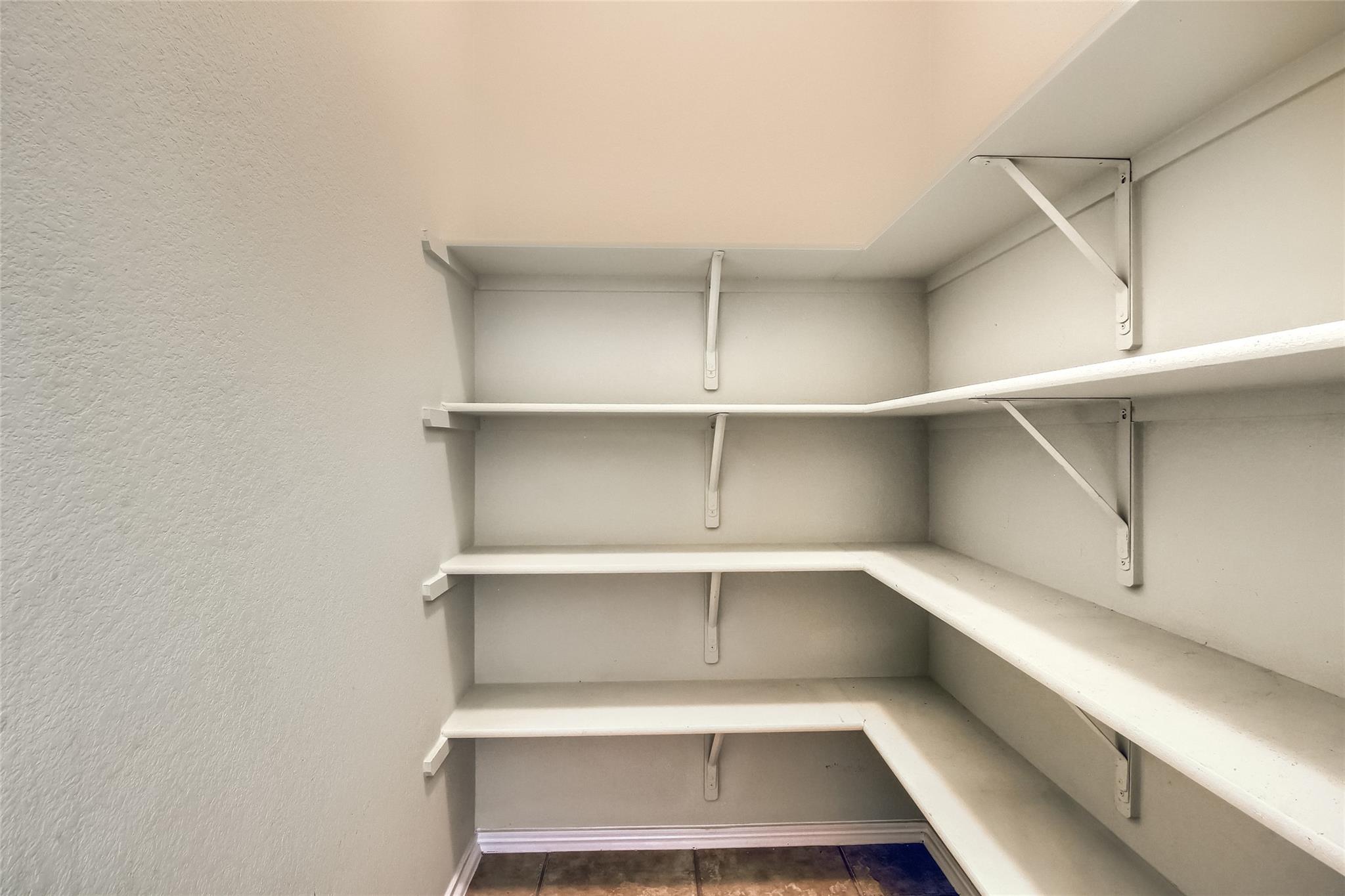 18720 Royal Pointe Dr, Pflugerville, TX 78660