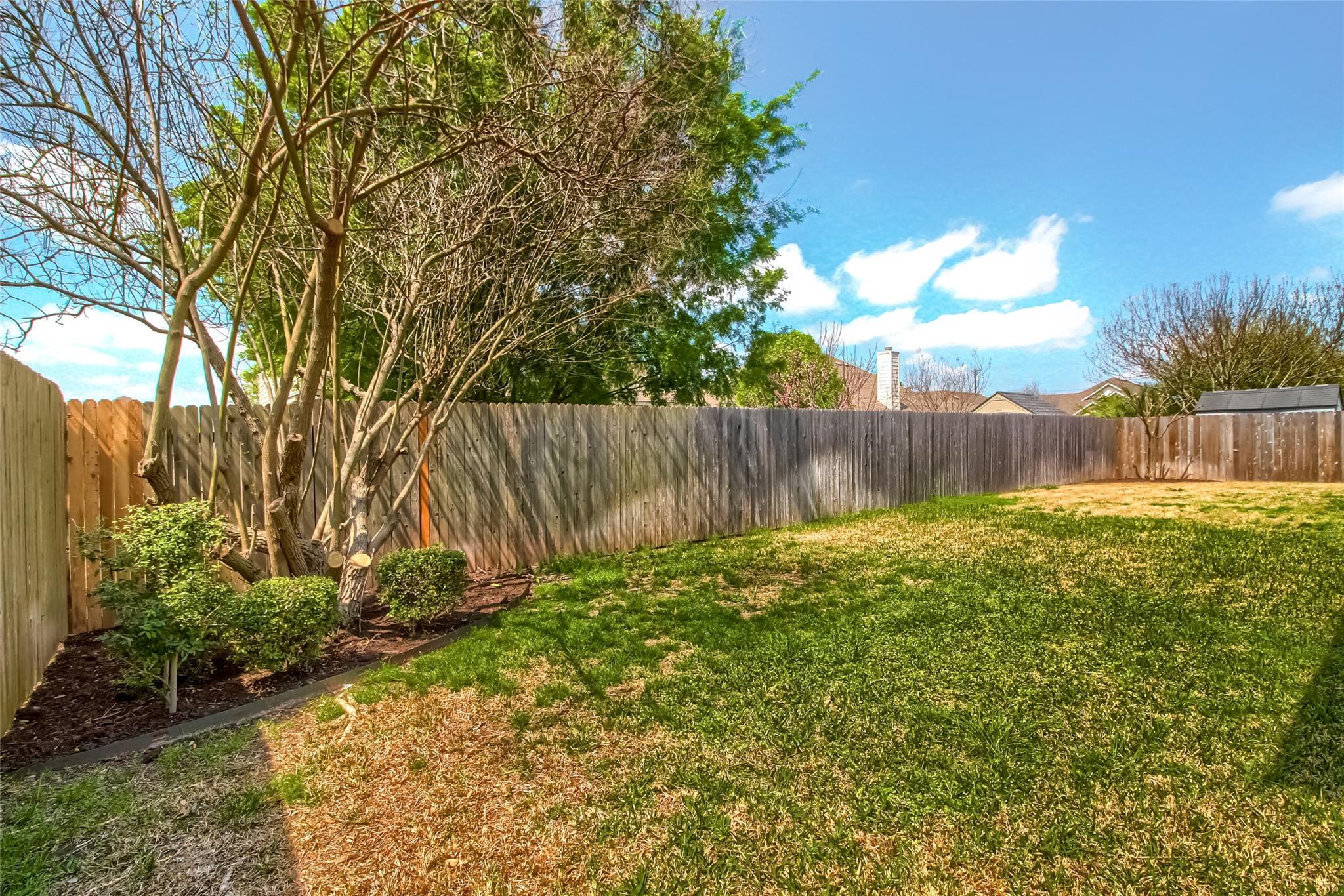 18720 Royal Pointe Dr, Pflugerville, TX 78660