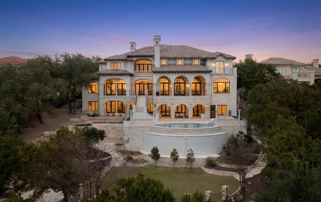 17607 Break Water, Jonestown, TX 78645