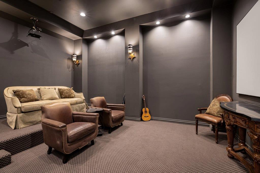 17607 Break Water, Jonestown, TX 78645