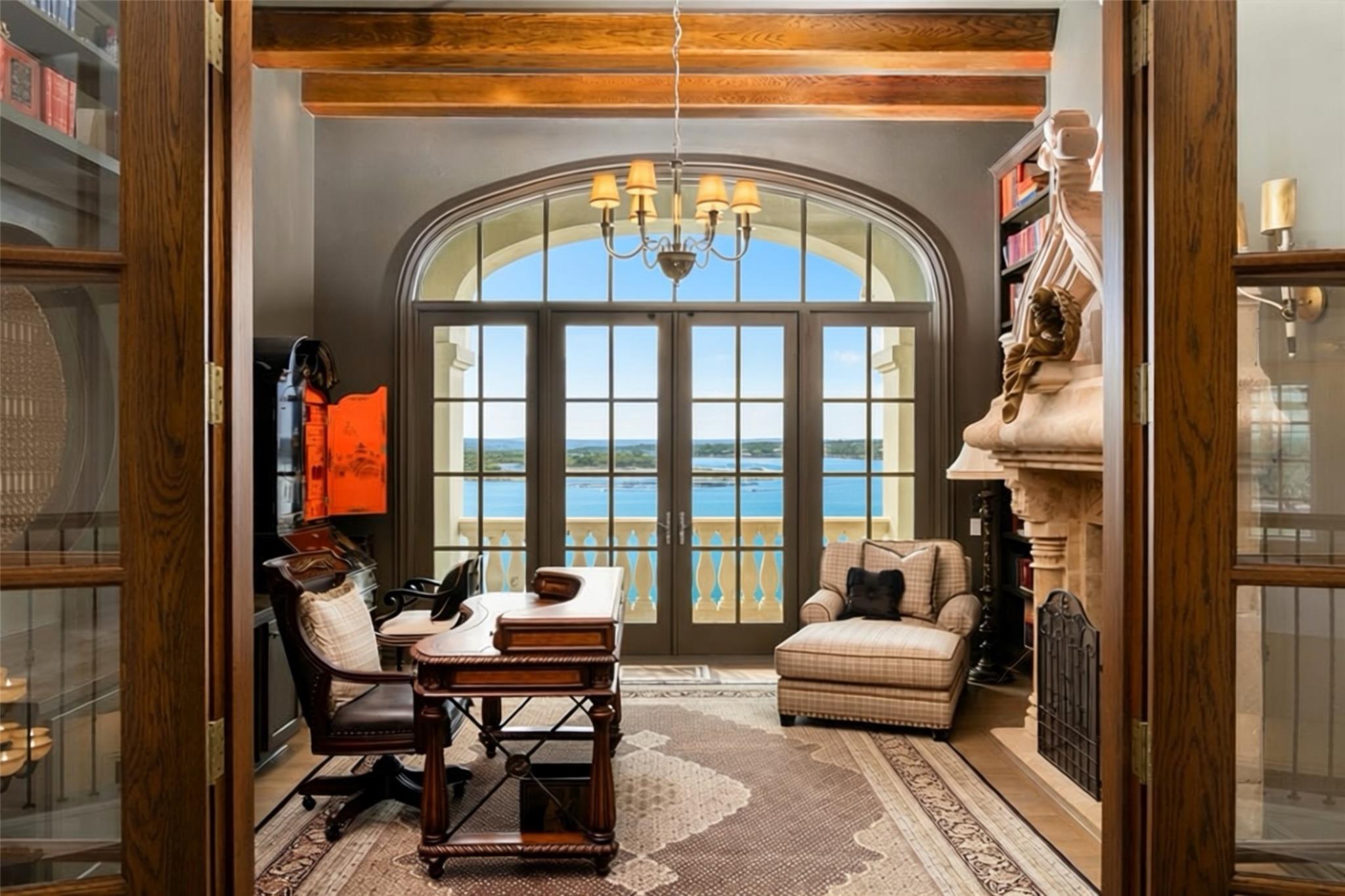 17607 Break Water, Jonestown, TX 78645