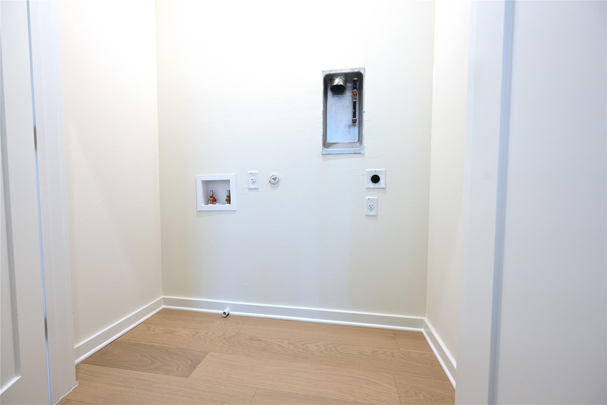 4410 Glomar Ave # 2, Austin, TX 78721