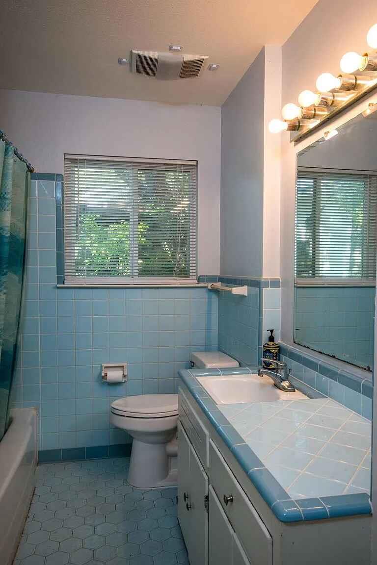 1207 FIELDCREST Dr, Austin, TX 78704