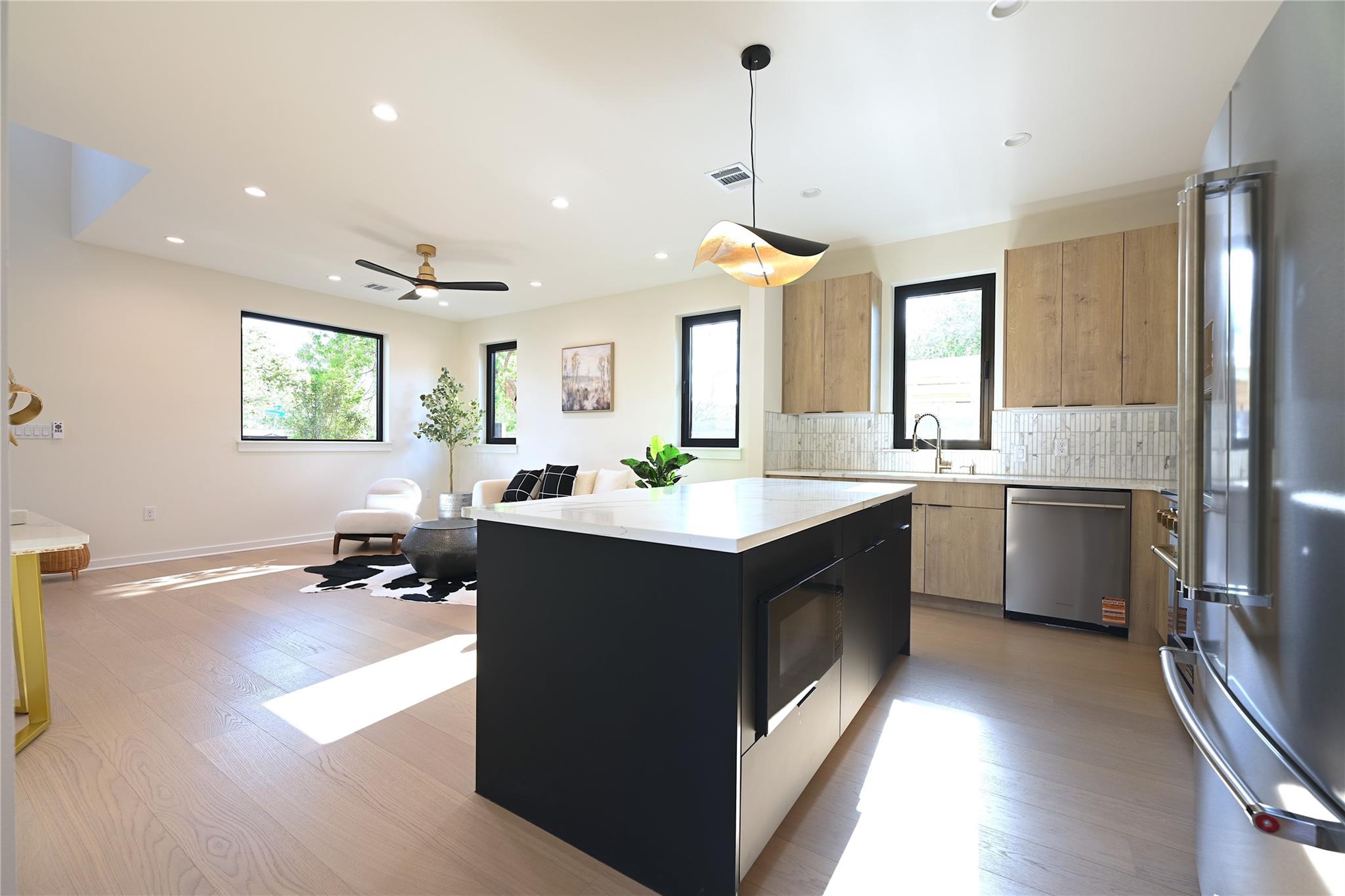 4410 Glomar Ave #1 Ave # 1, Austin, TX 78721