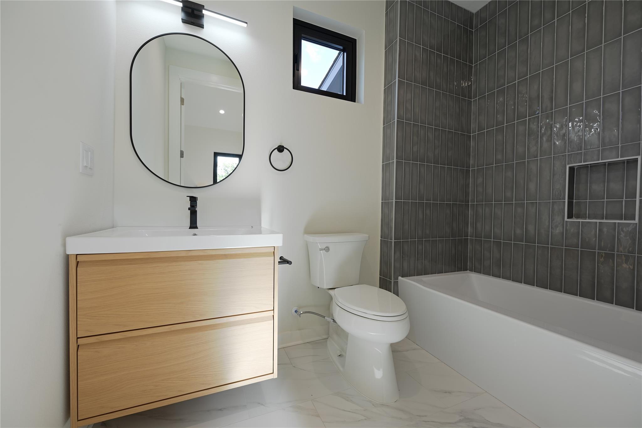 4410 Glomar Ave #1 Ave # 1, Austin, TX 78721