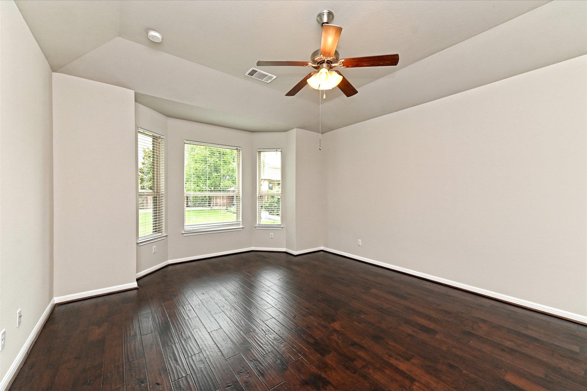 105 Summer Park Bnd, Cedar Park, TX 78613