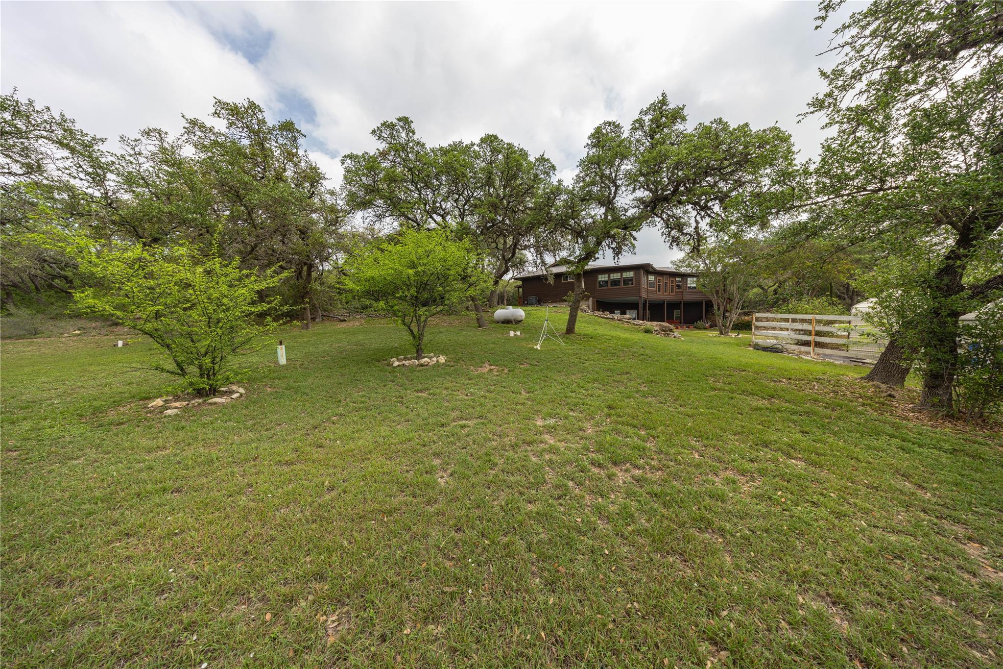 1645 Agarita Rd, Fischer, TX 78623
