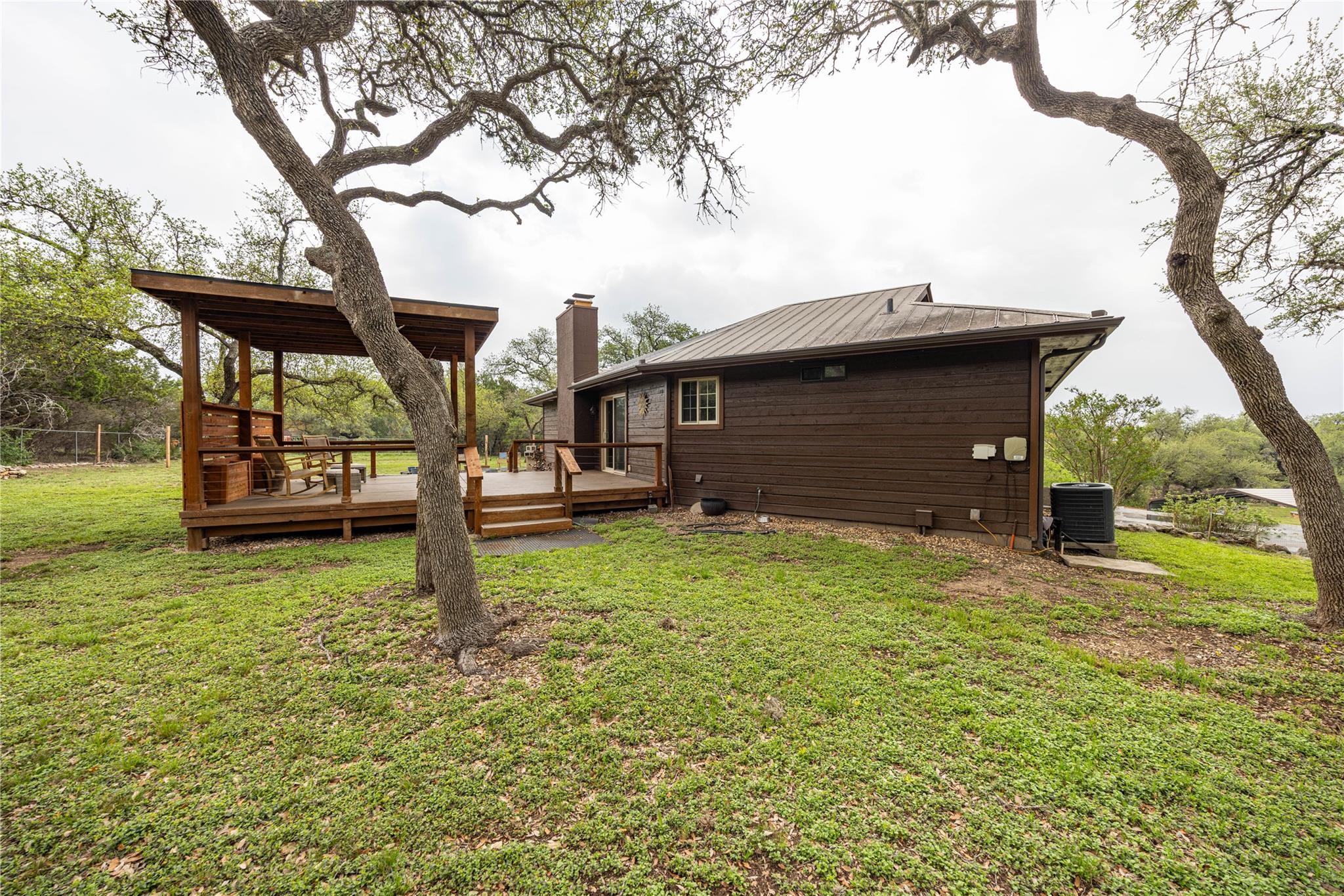 1645 Agarita Rd, Fischer, TX 78623