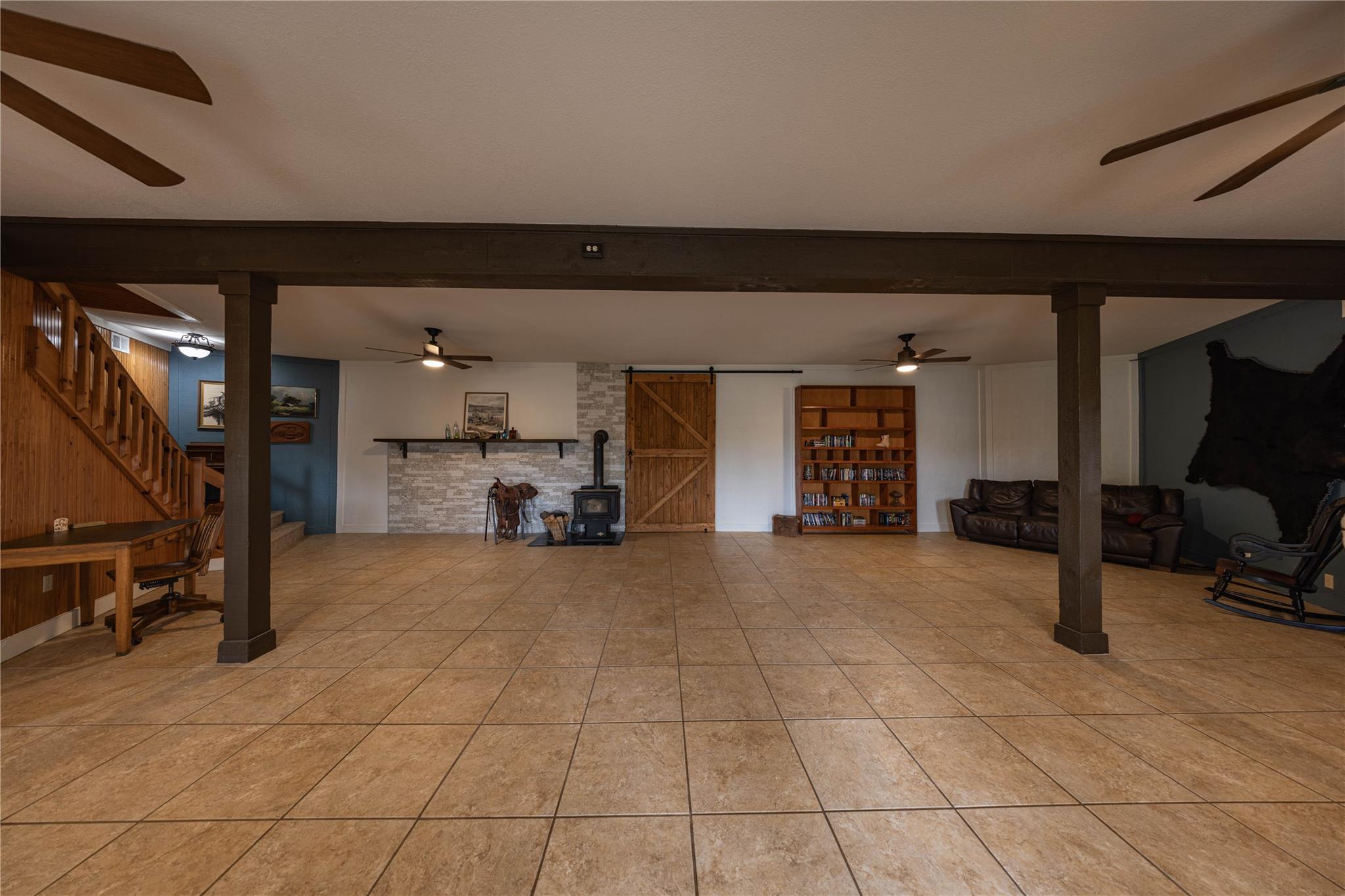 1645 Agarita Rd, Fischer, TX 78623