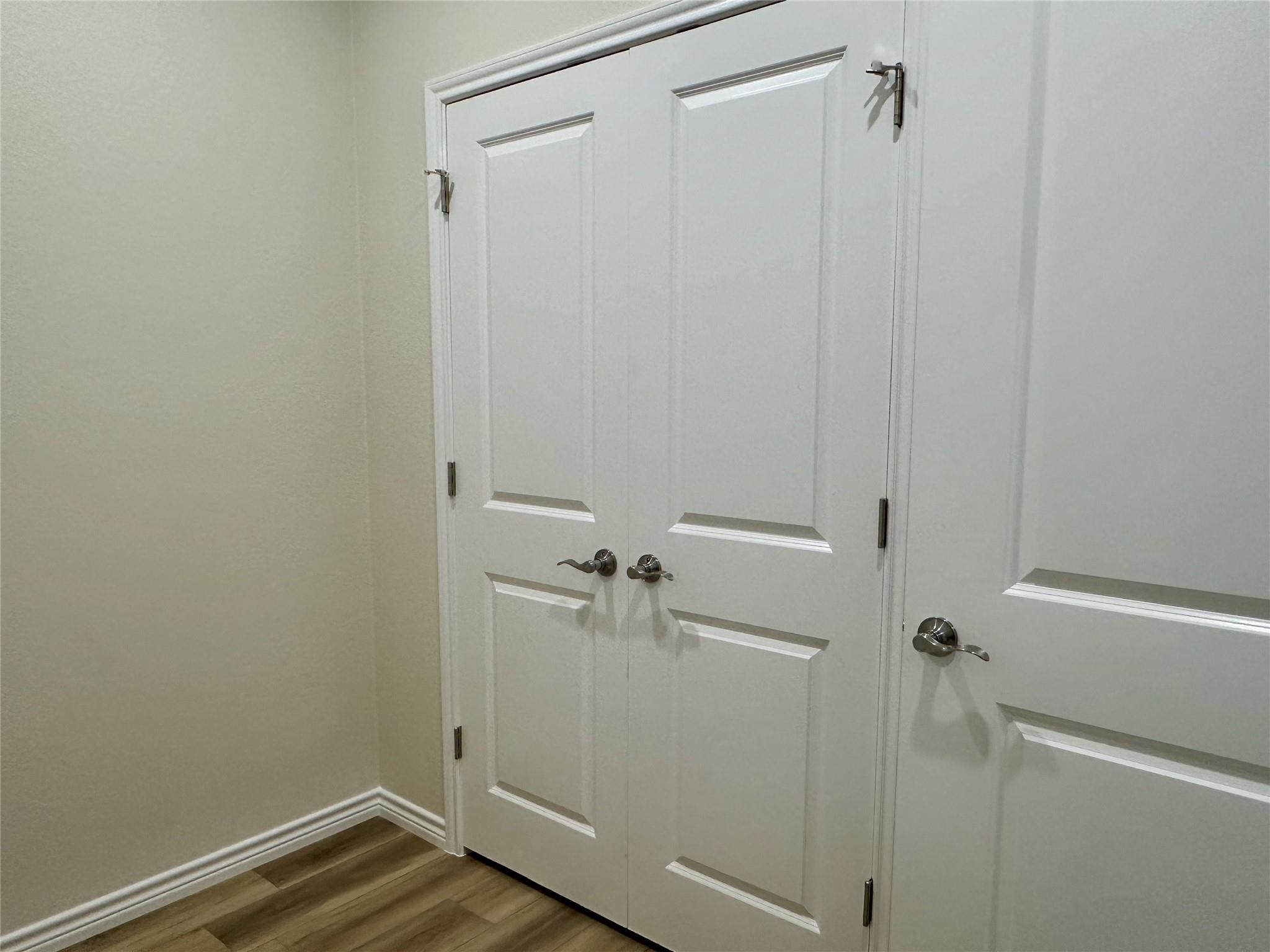 515 War Admiral Dr # B, Jarrell, TX 76537