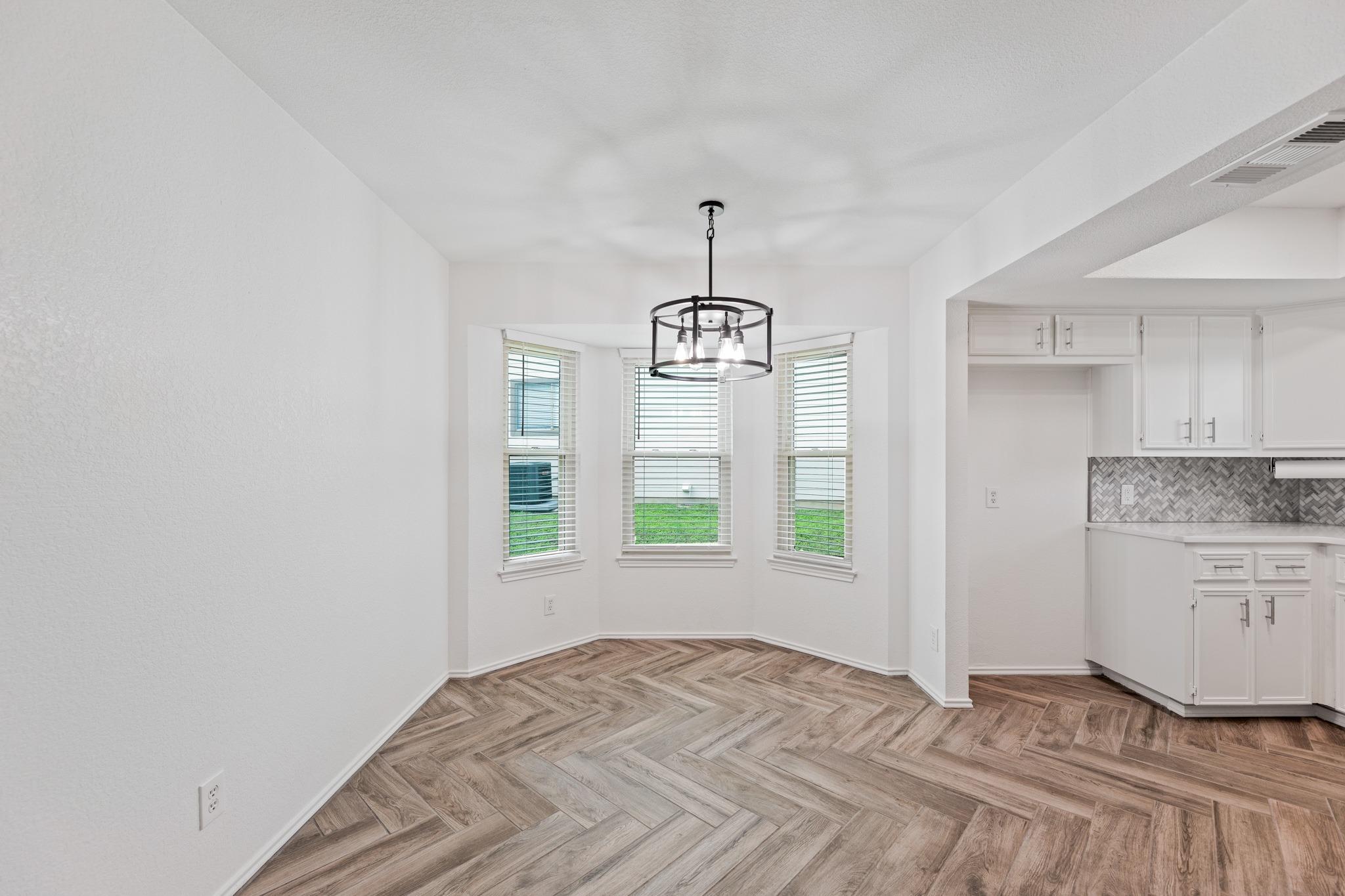 1006 Cresswell Dr, Pflugerville, TX 78660