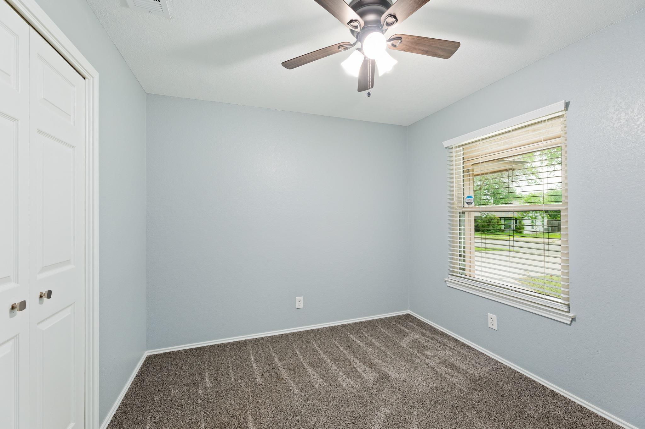 1006 Cresswell Dr, Pflugerville, TX 78660